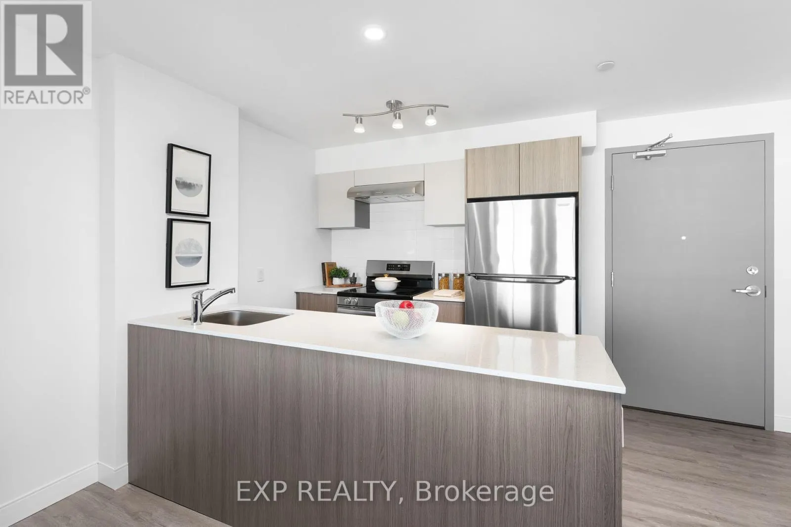 412 - 100 MANETT CRESCENT