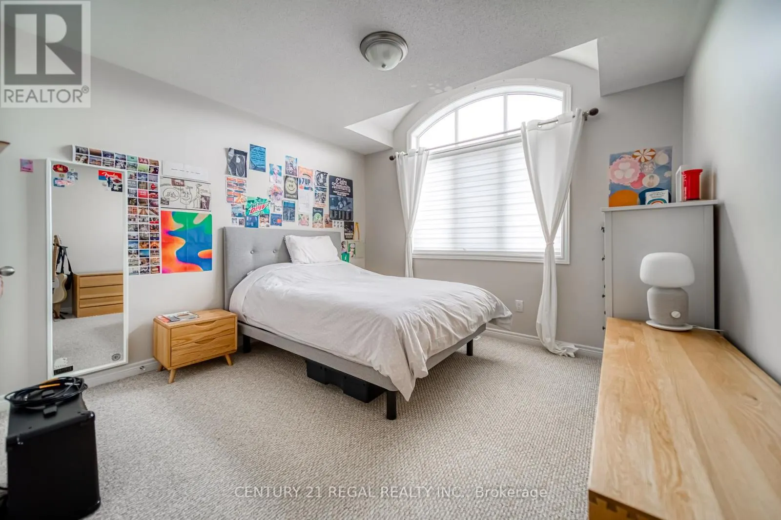 3095 ROBERT BROWN BOULEVARD