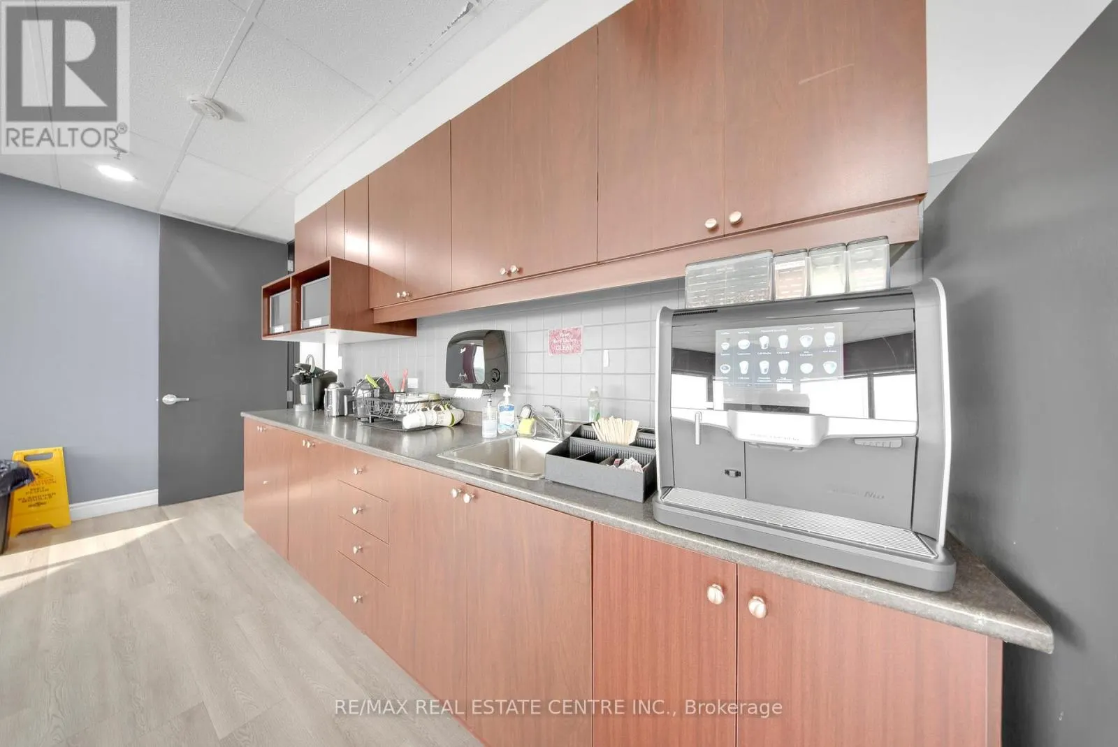 66 - 6733 MISSISSAUGA ROAD