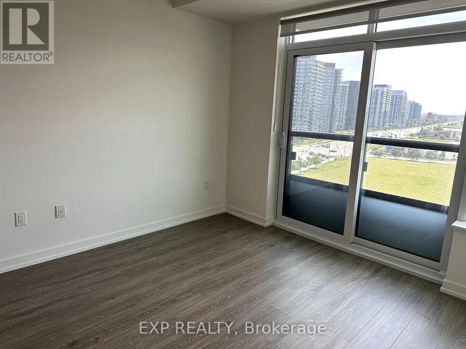 1123 - 2485 EGLINTON AVENUE W