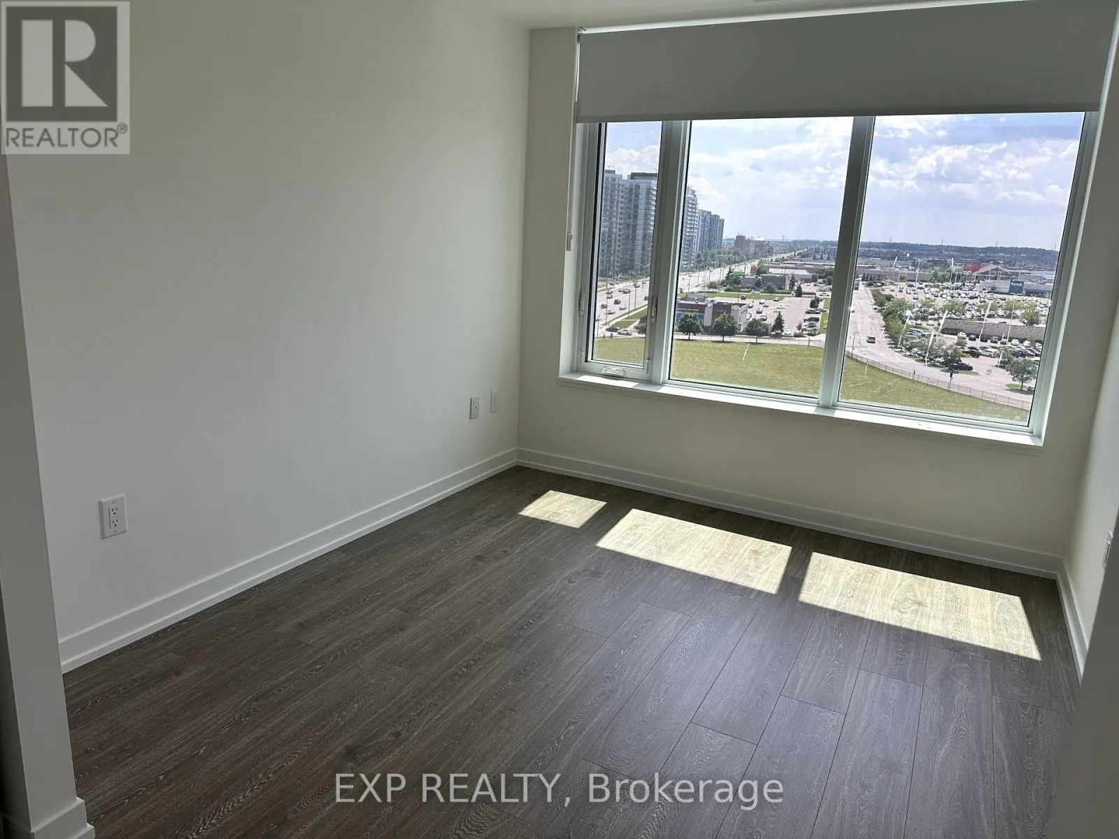 1123 - 2485 EGLINTON AVENUE W