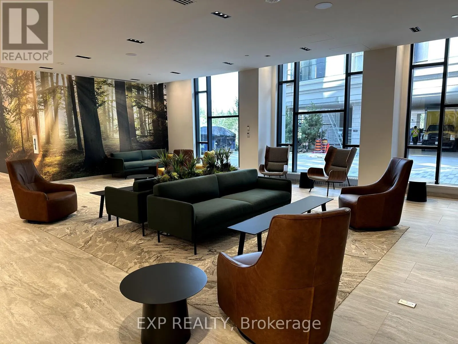 1123 - 2485 EGLINTON AVENUE W