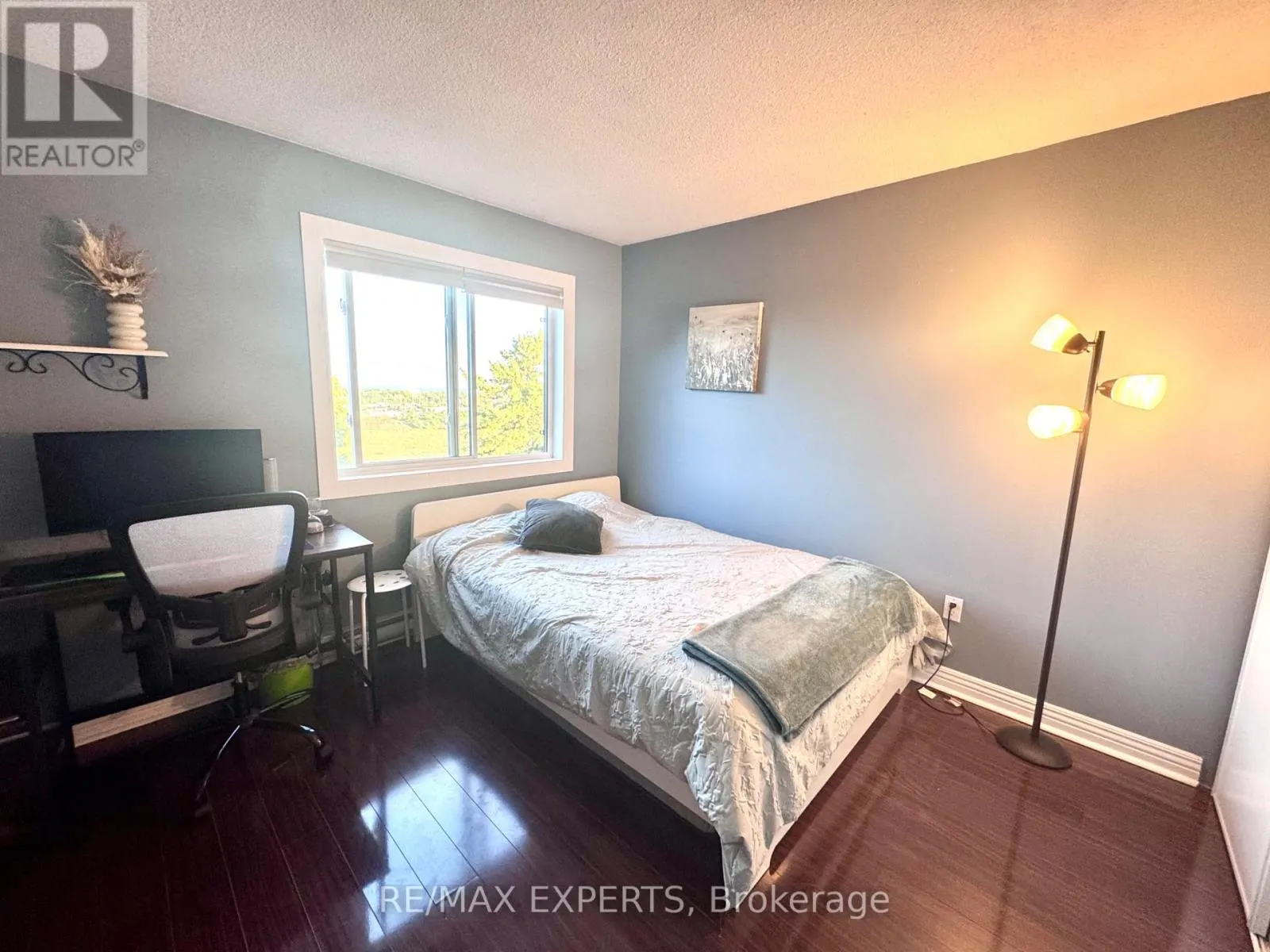 56 - 1030 FALGARWOOD DRIVE
