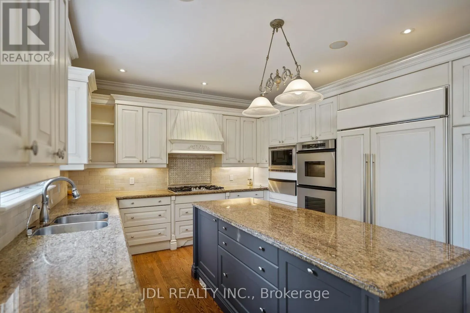 1283 LINDBURGH COURT