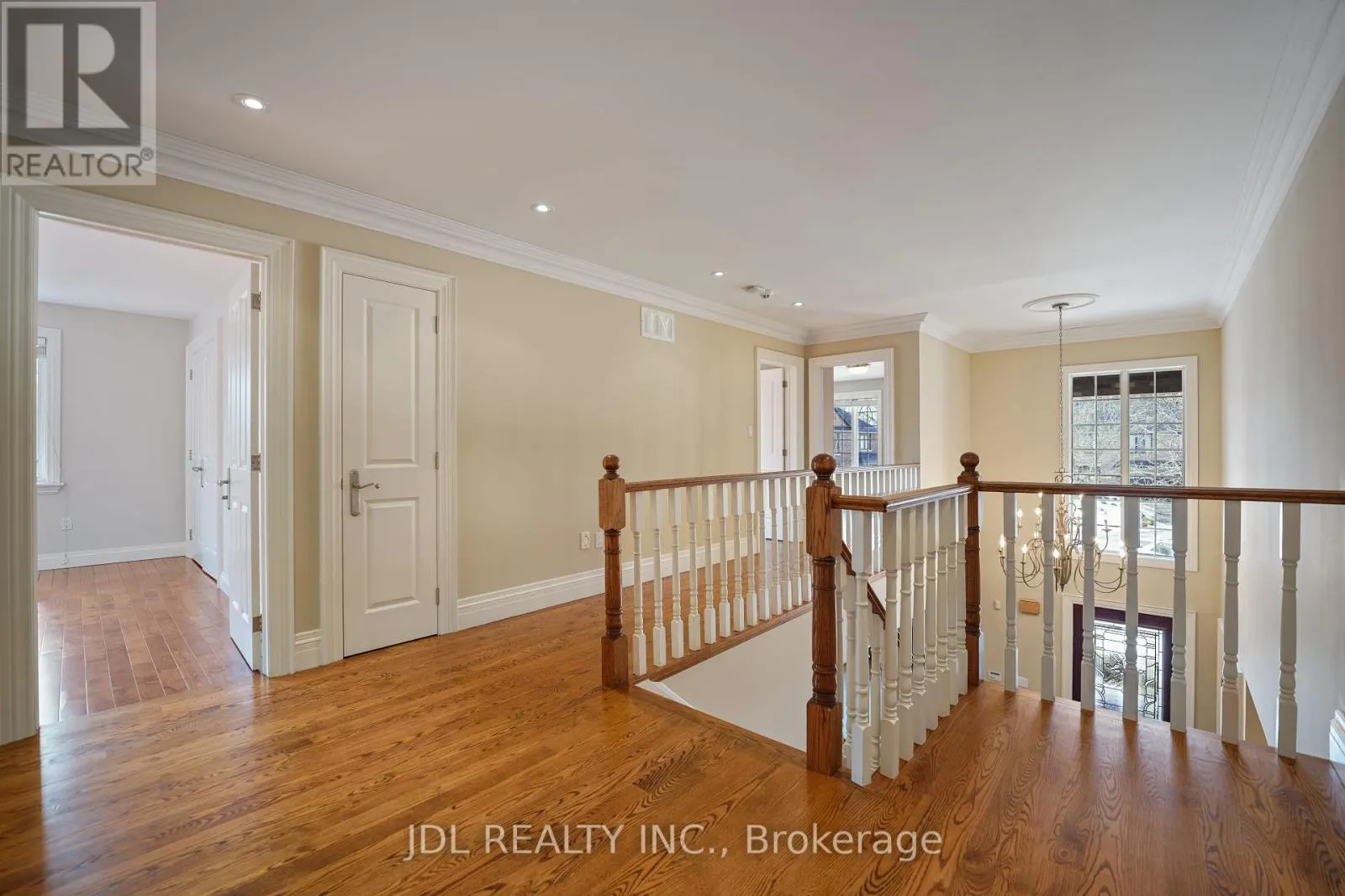 1283 LINDBURGH COURT