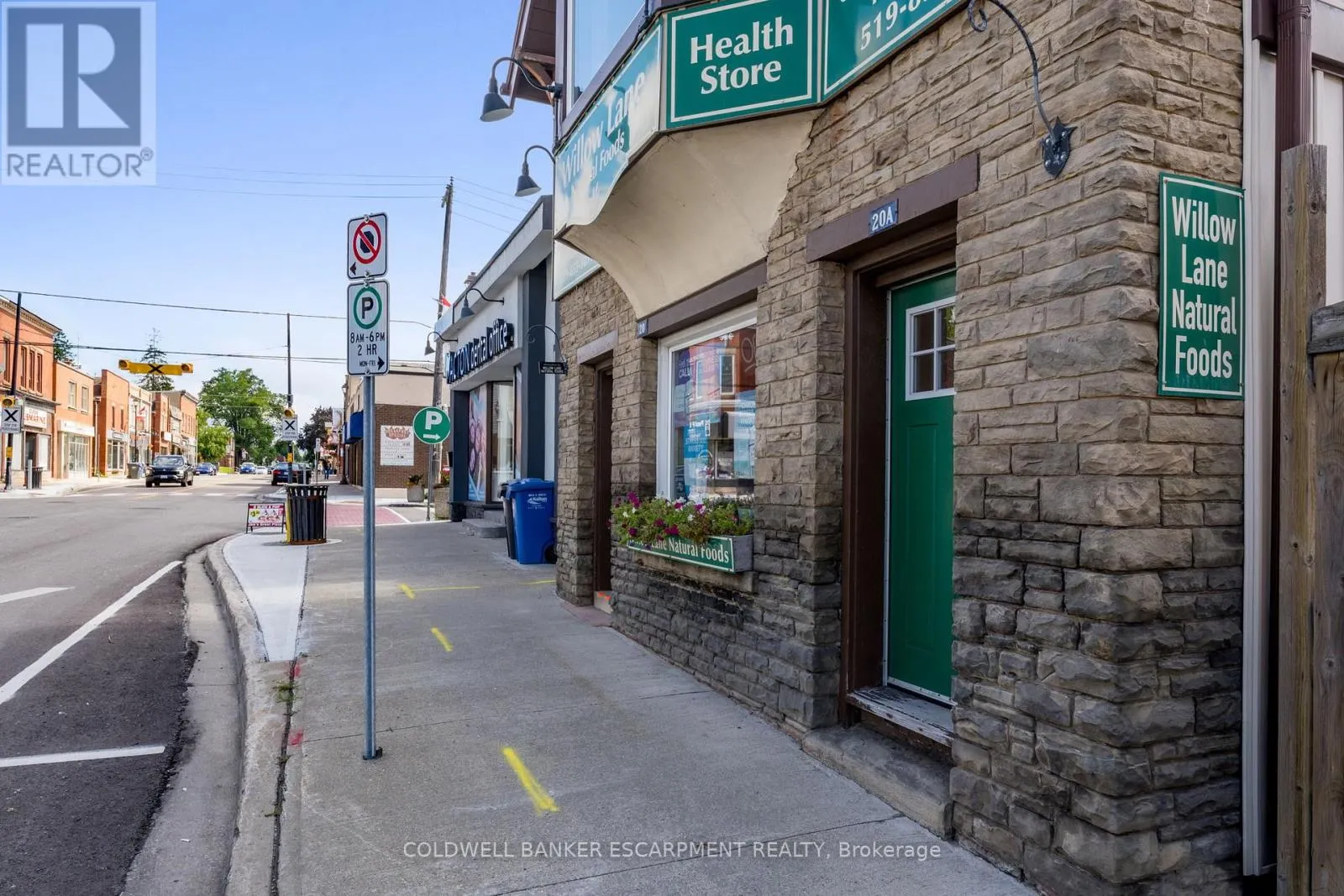 20 MILL STREET E