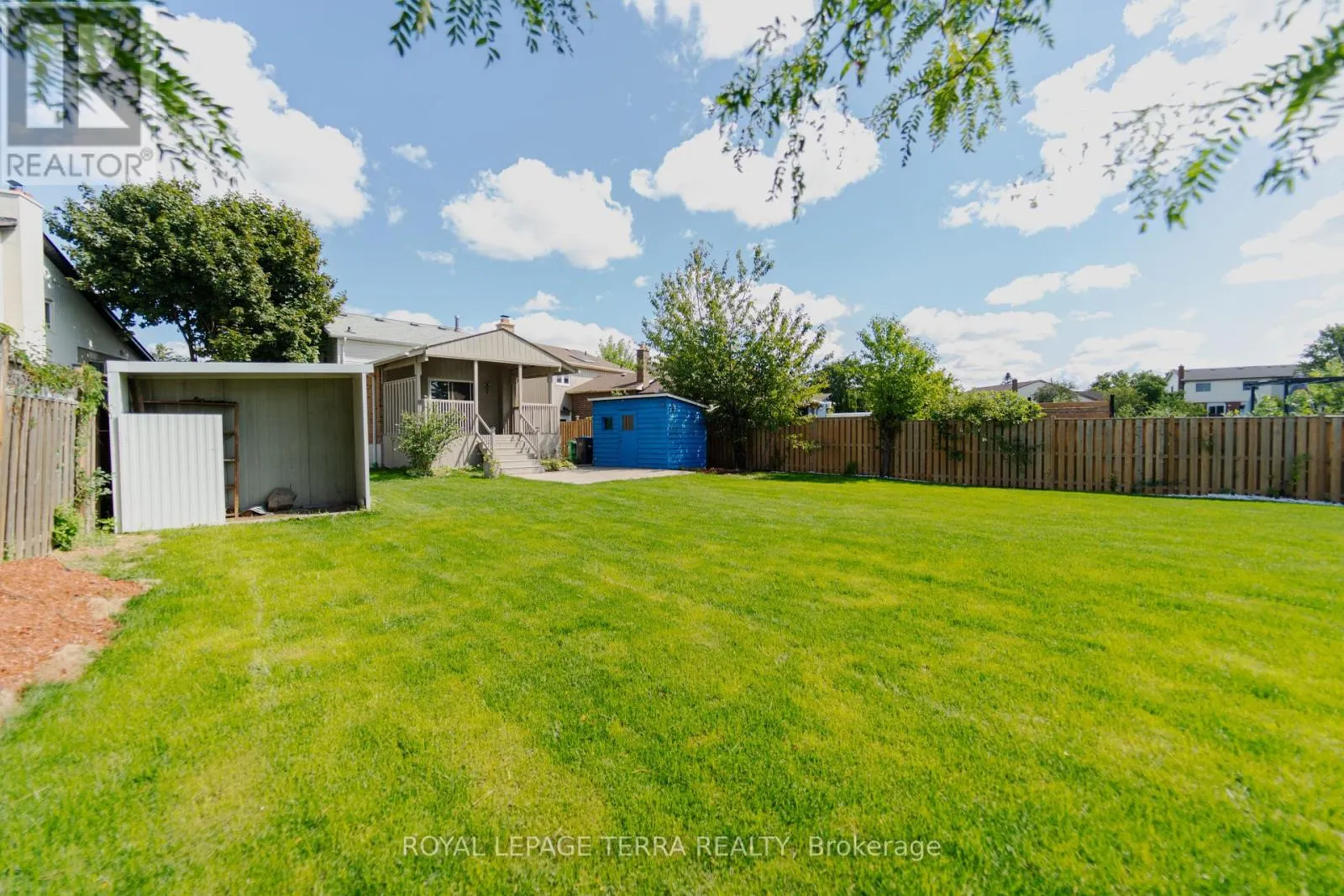 20 HISTON CRESCENT