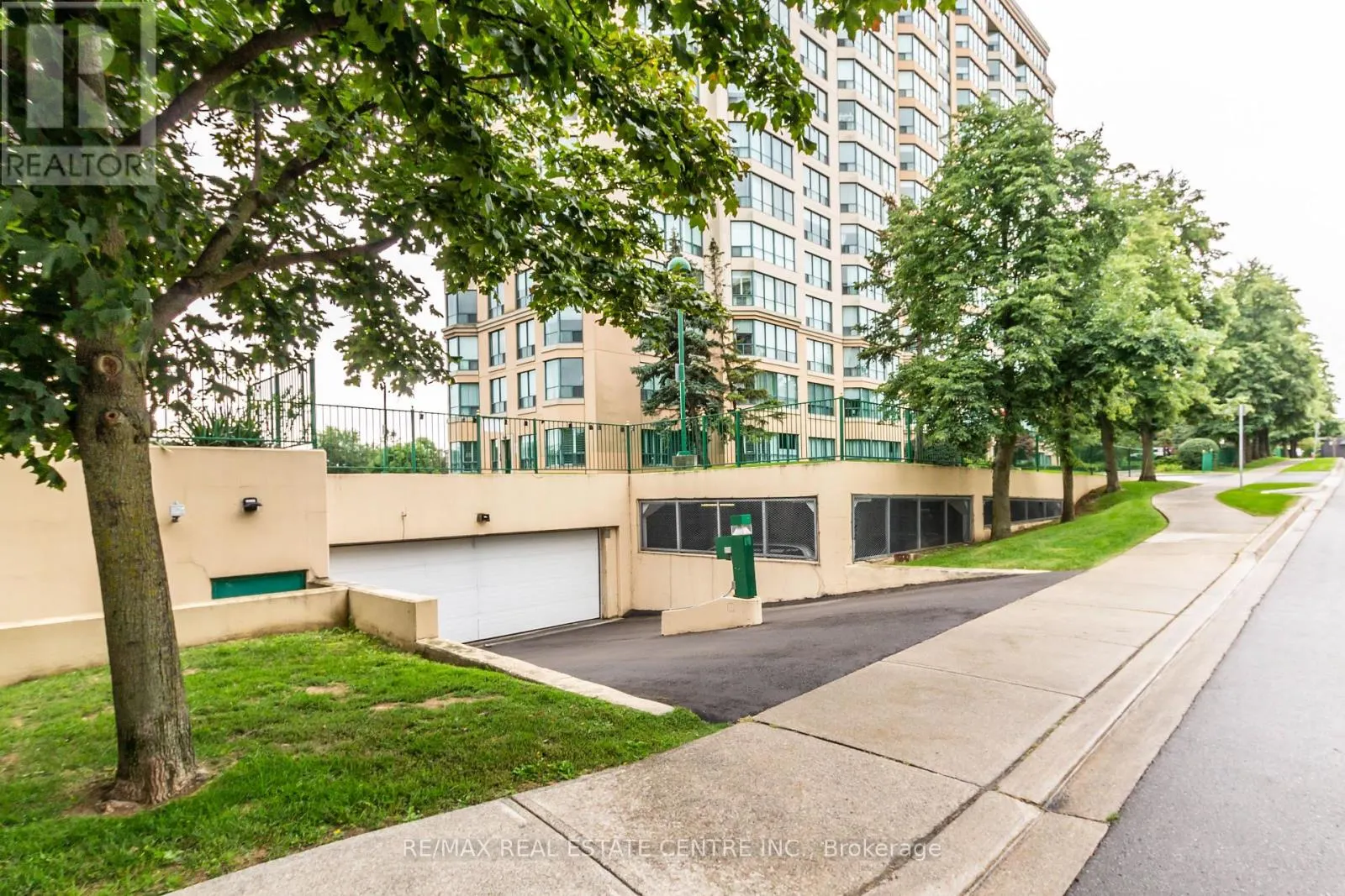 1109 - 100 MILLSIDE DRIVE