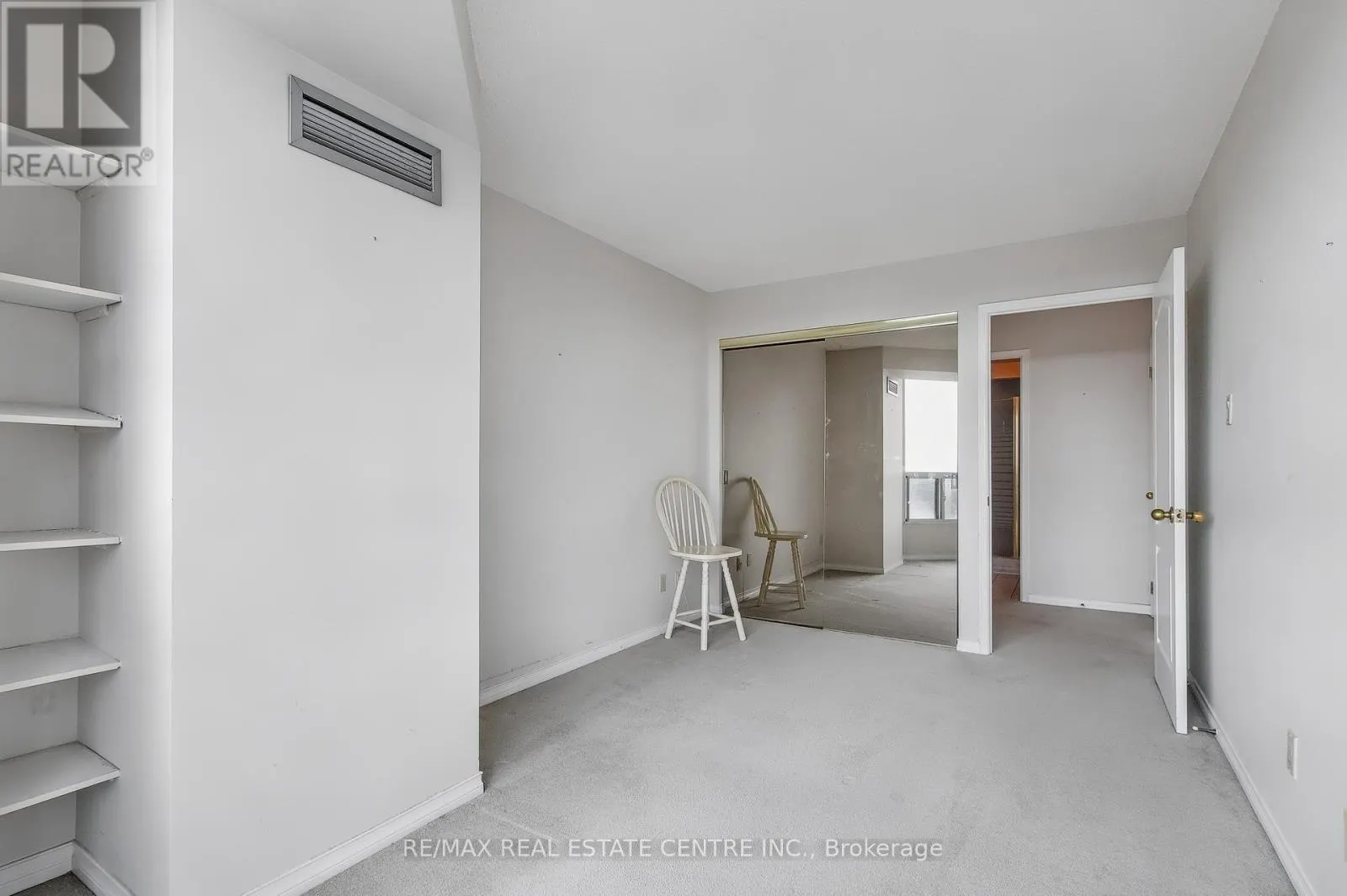 1109 - 100 MILLSIDE DRIVE