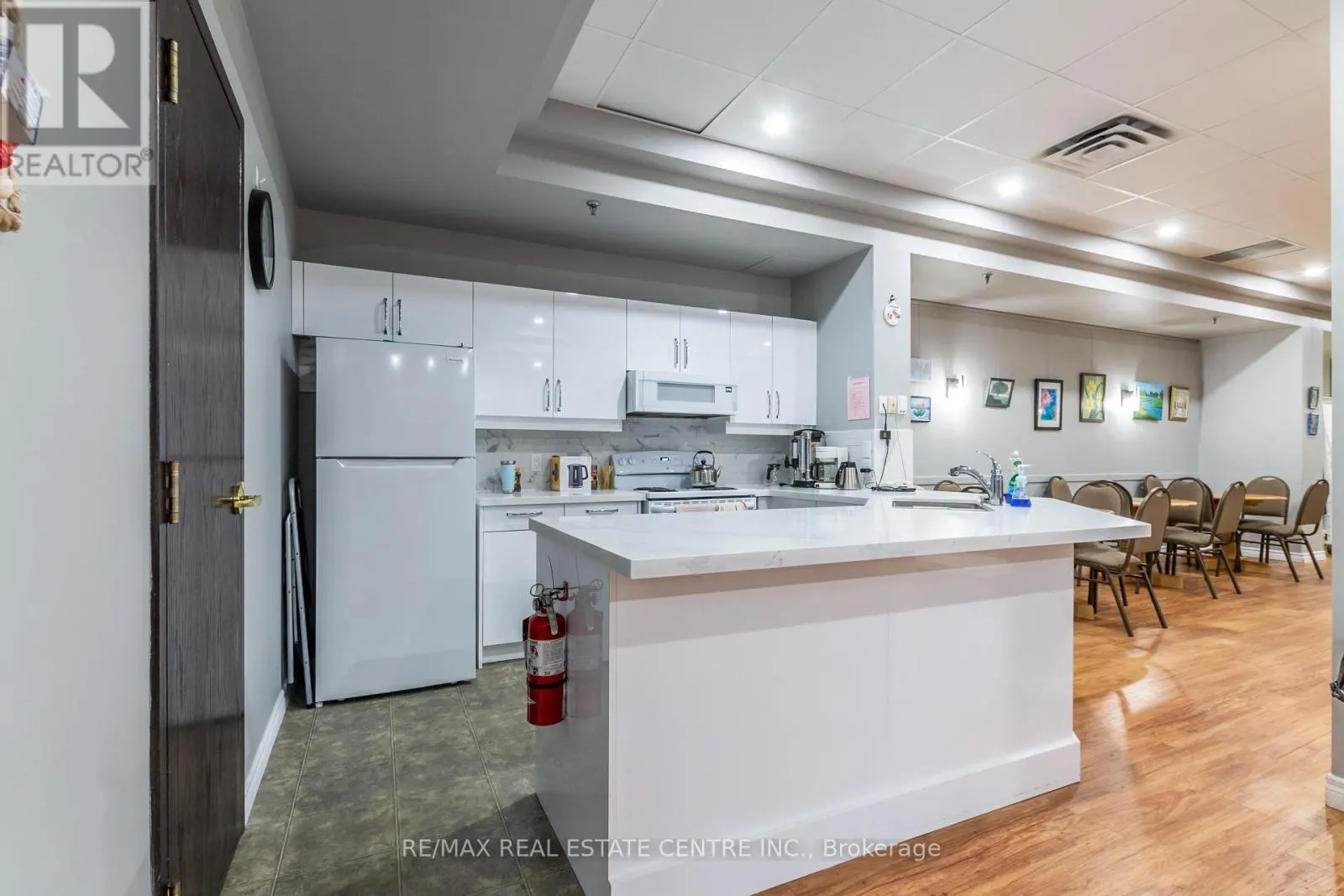 1109 - 100 MILLSIDE DRIVE