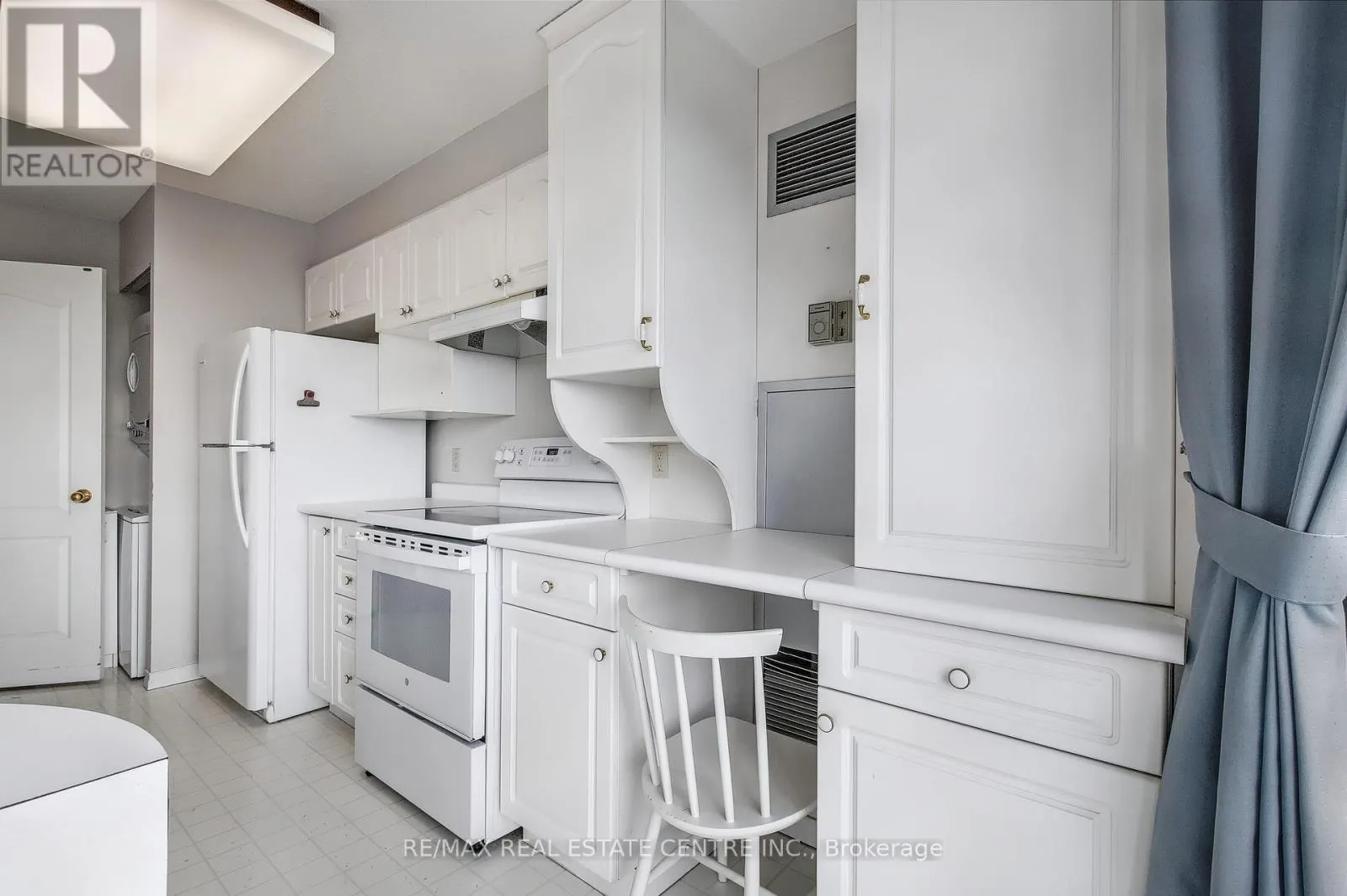 1109 - 100 MILLSIDE DRIVE