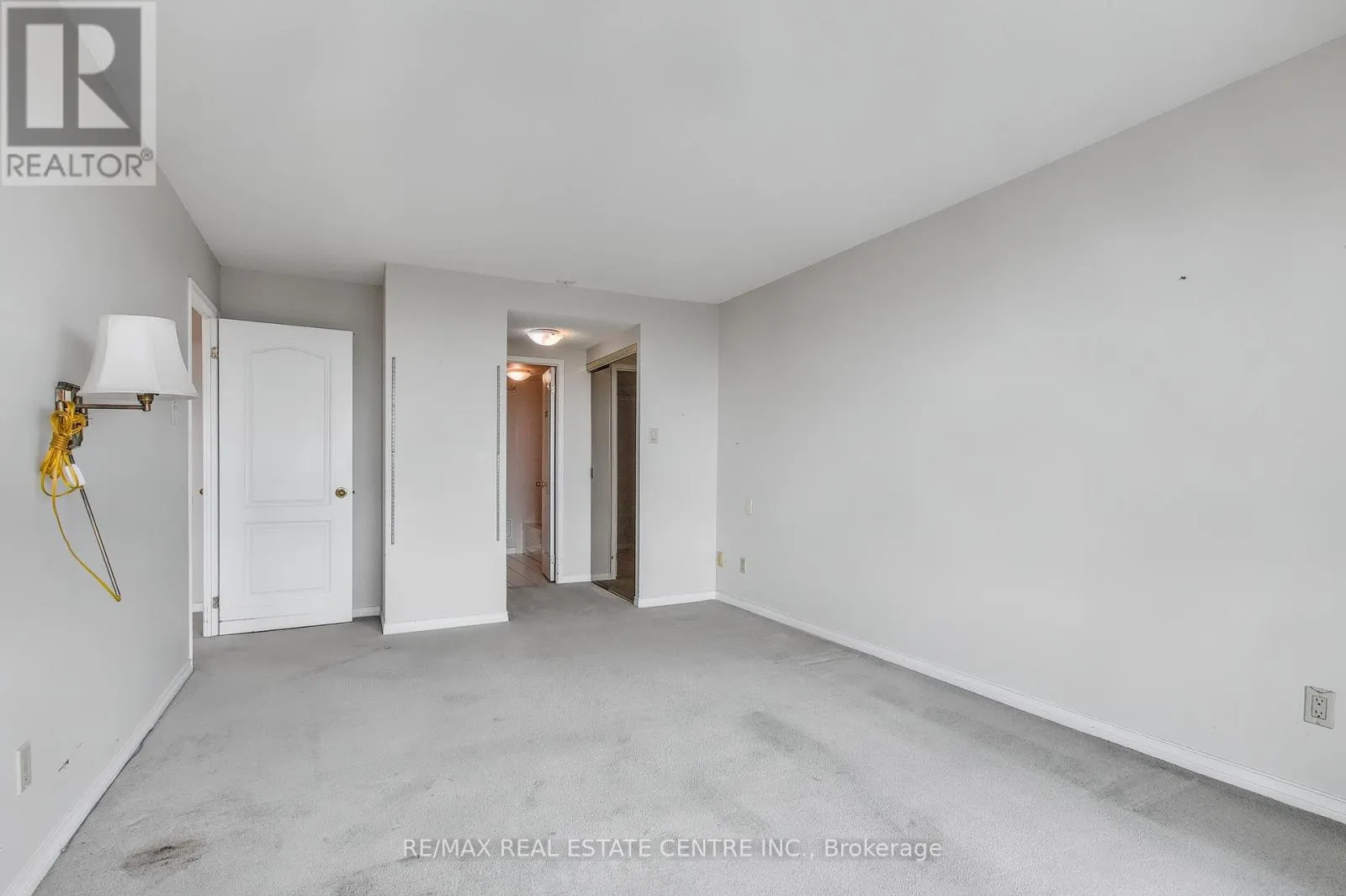 1109 - 100 MILLSIDE DRIVE