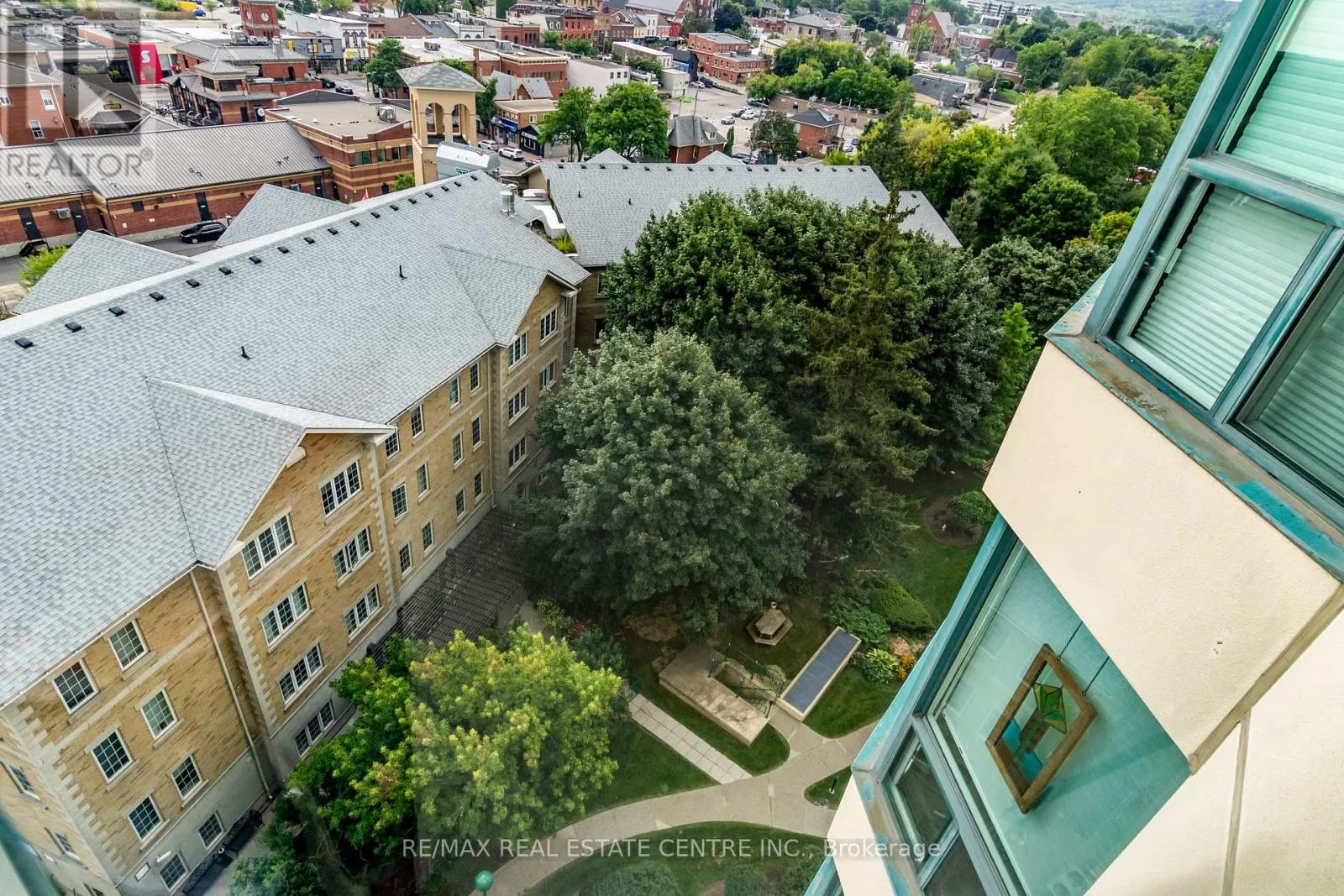 1109 - 100 MILLSIDE DRIVE