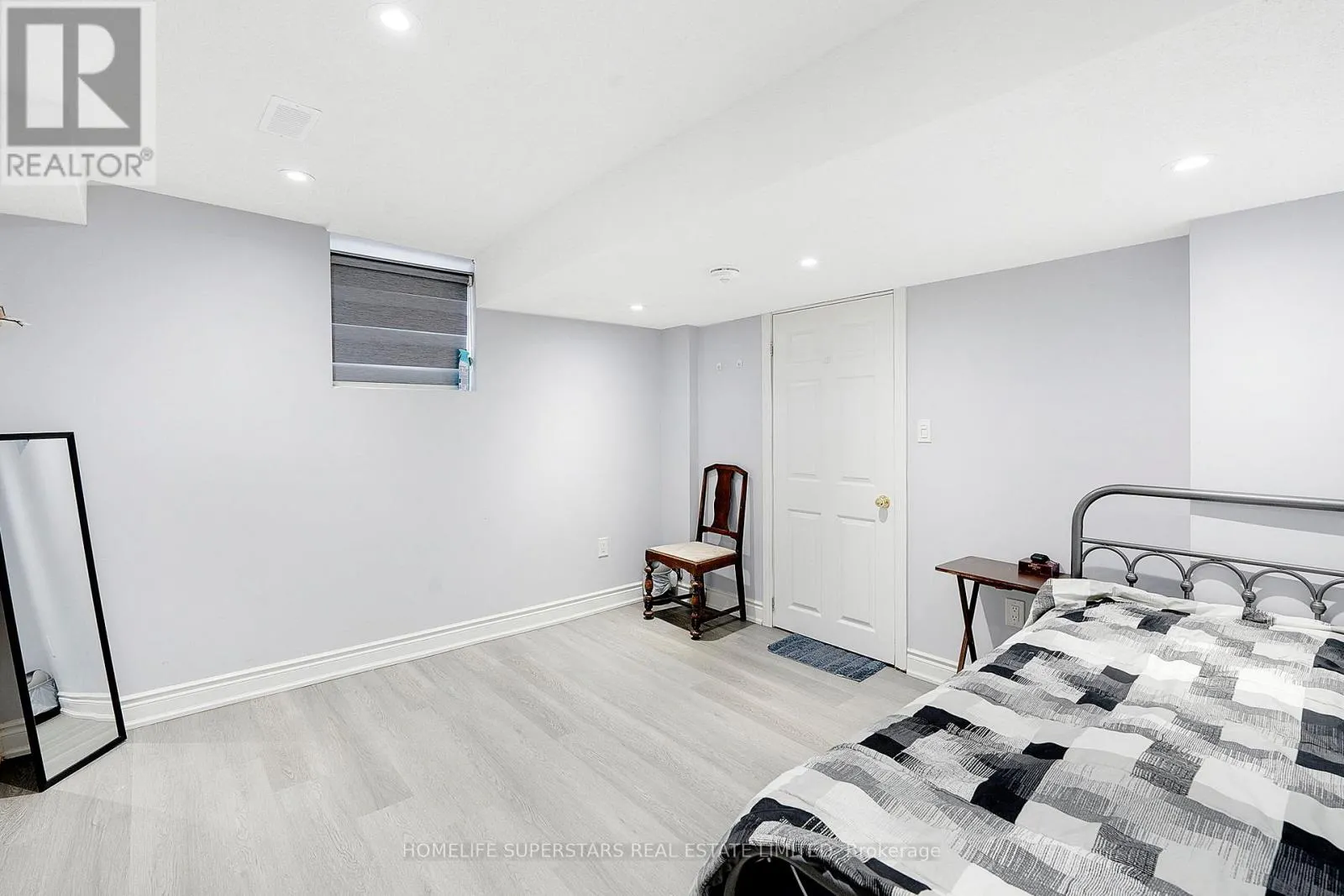 26 SONGSPARROW DRIVE