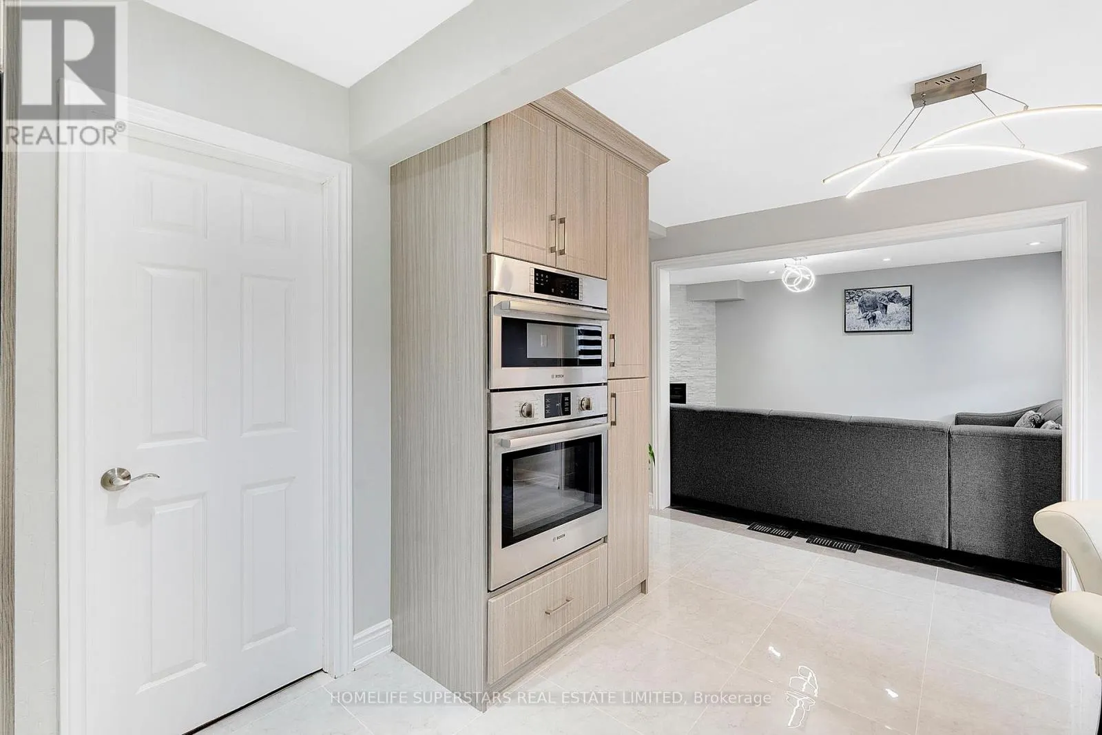 26 SONGSPARROW DRIVE