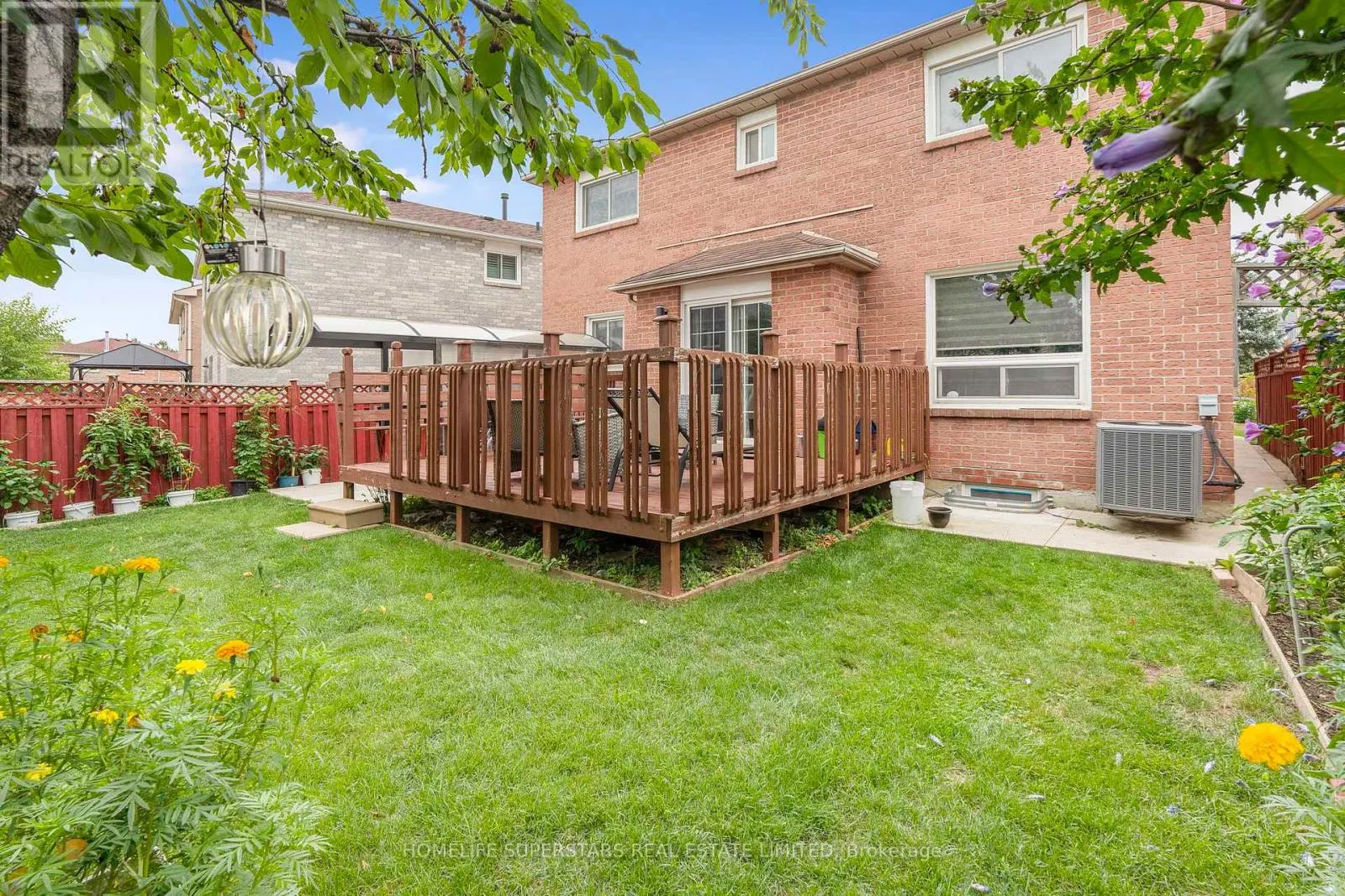26 SONGSPARROW DRIVE