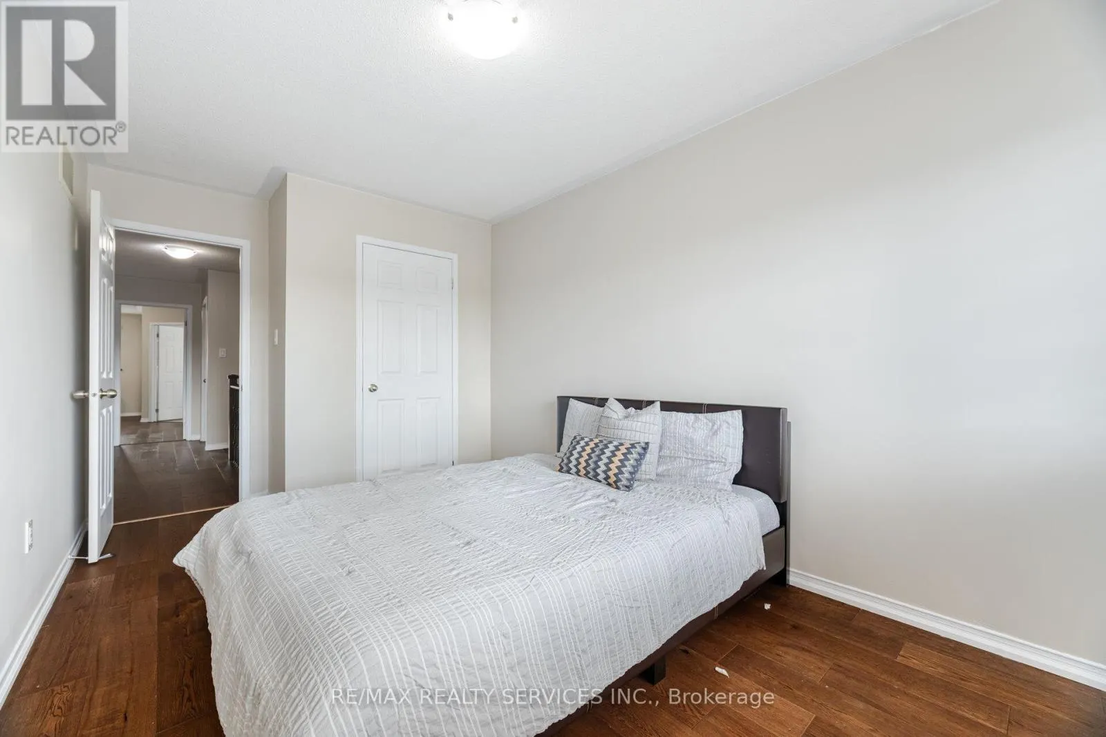162 SUSSEXVALE DRIVE