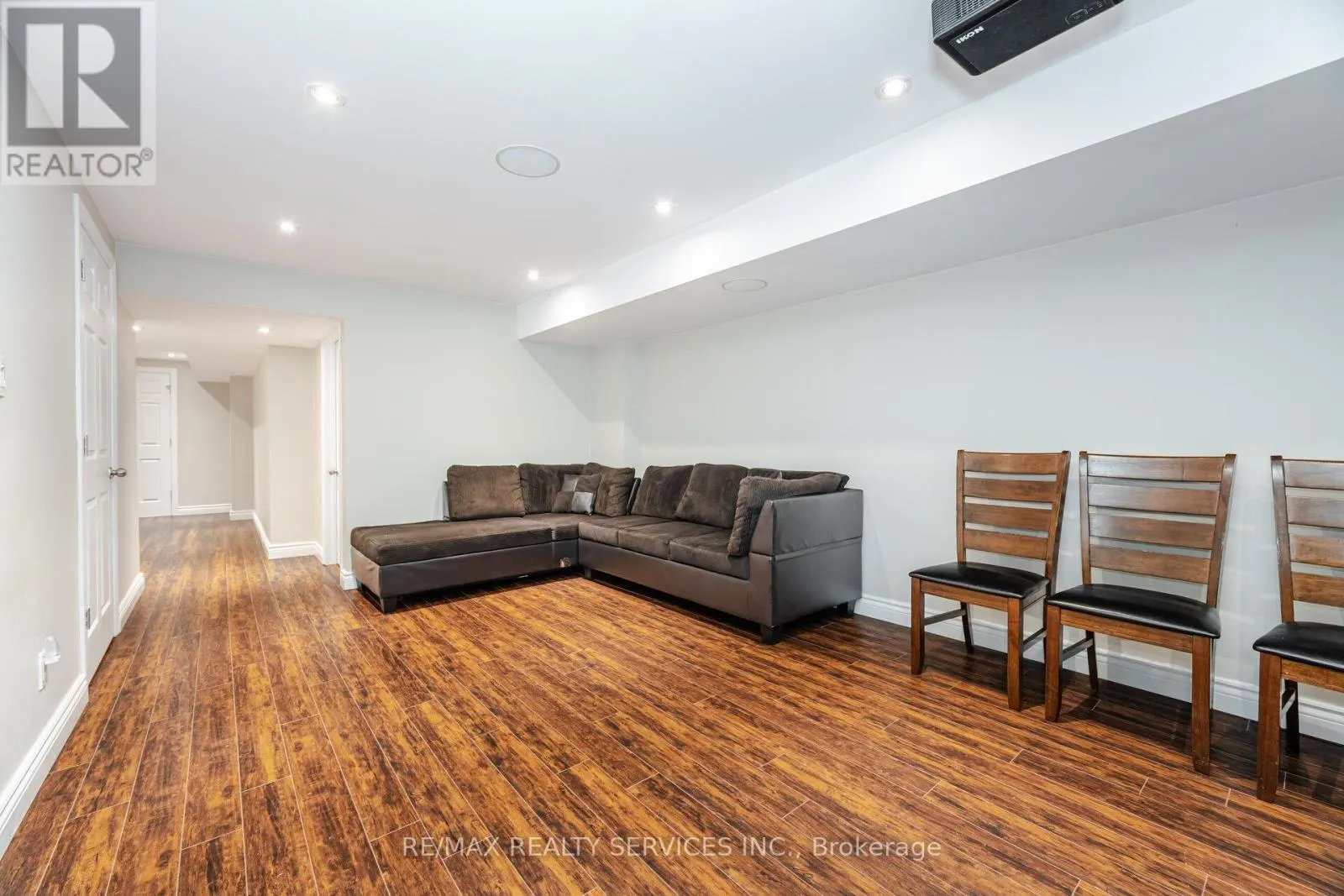 162 SUSSEXVALE DRIVE