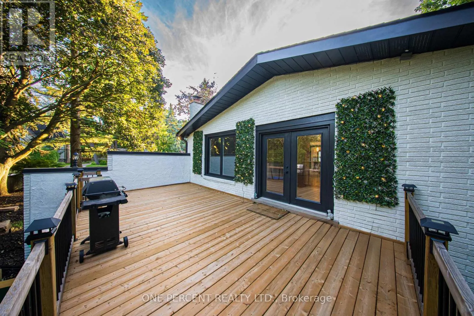625 SIR RICHARDS ROAD