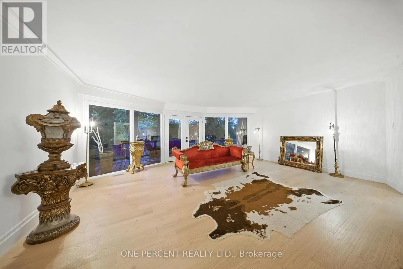 625 SIR RICHARDS ROAD