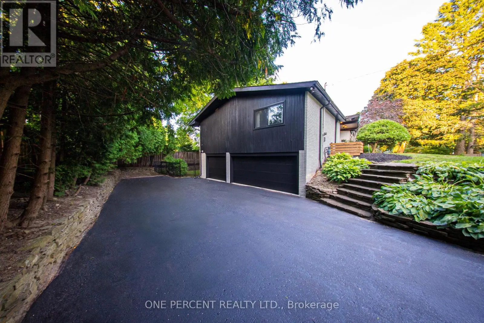 625 SIR RICHARDS ROAD