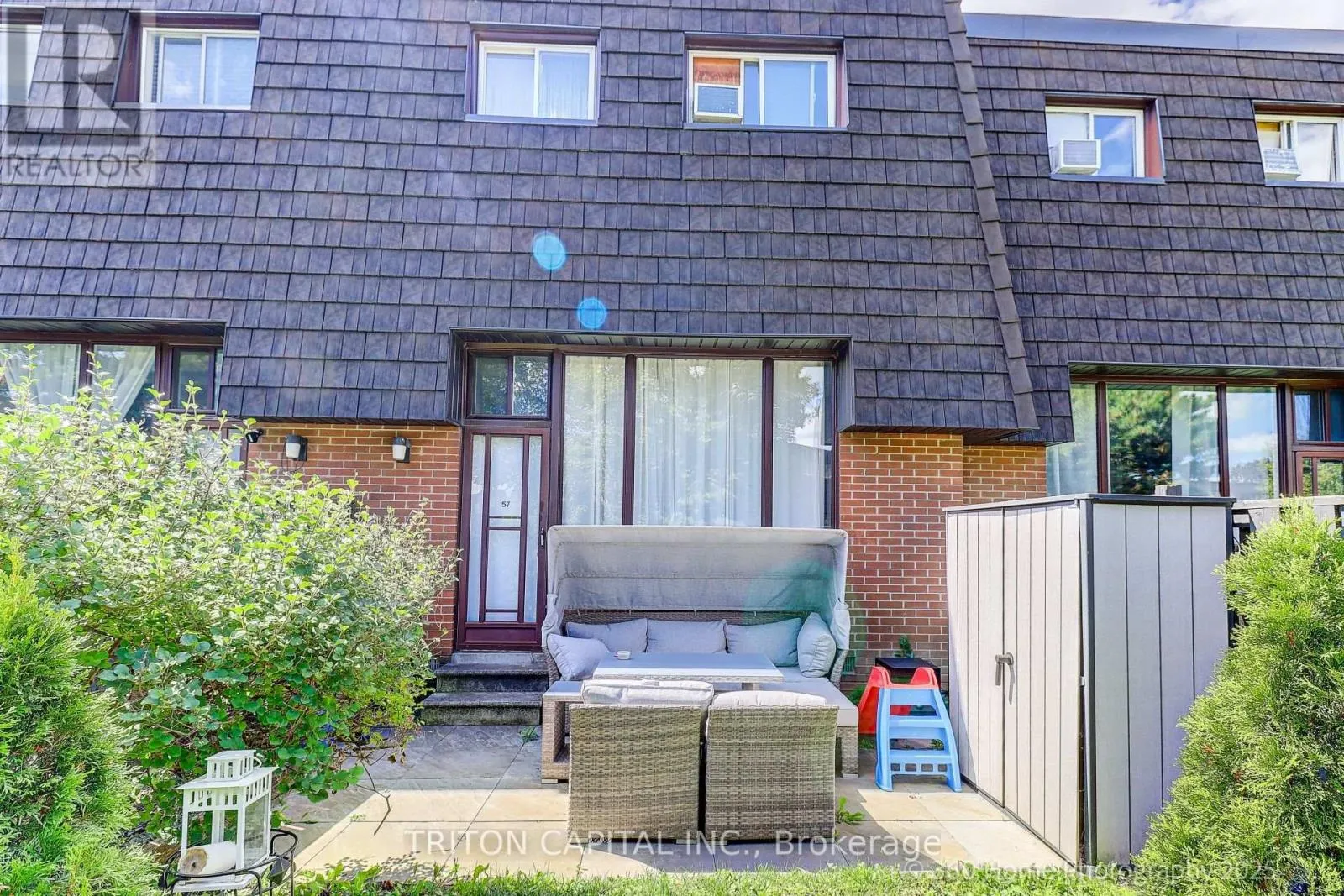 57 DARRAS COURT