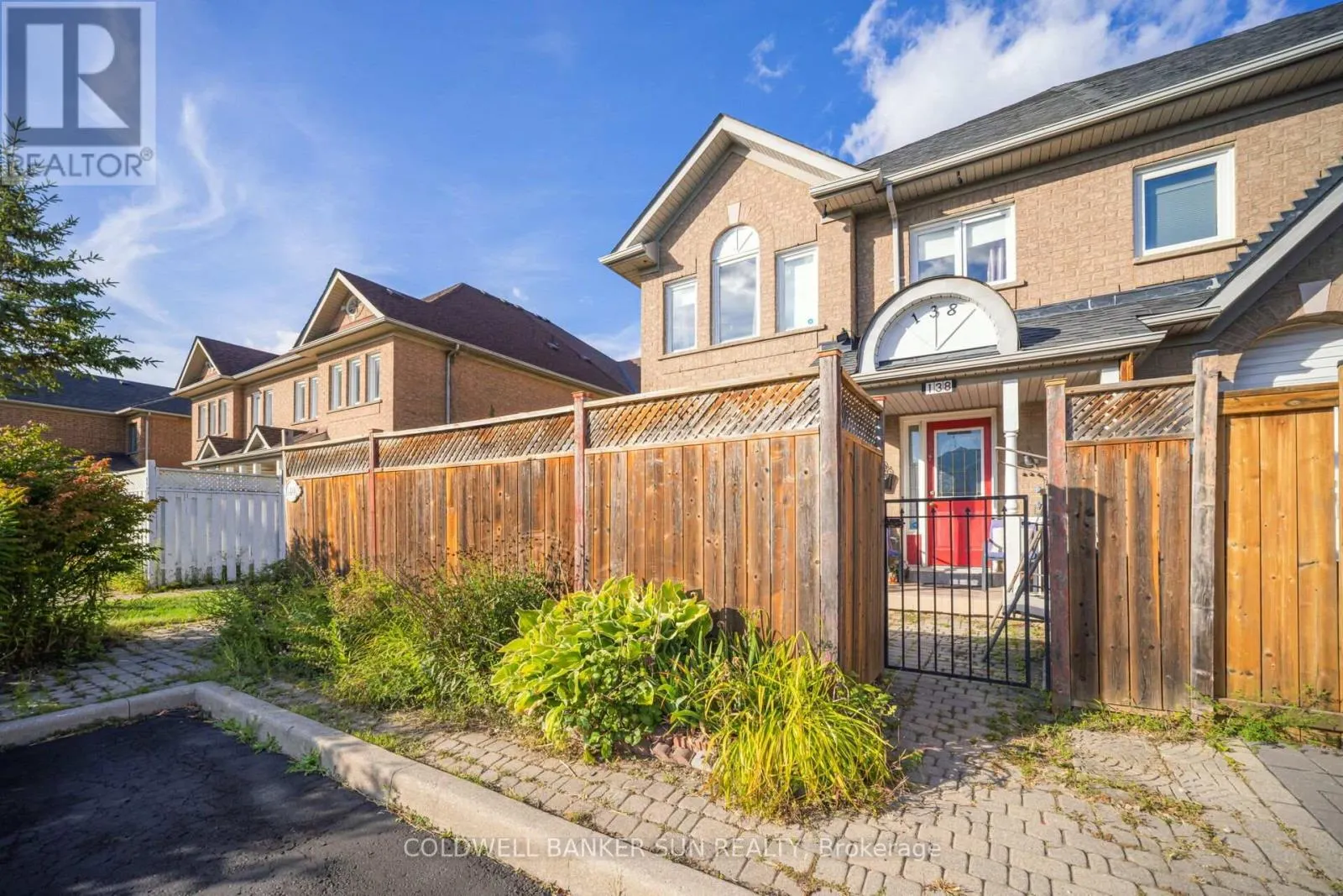 138 PRESSED BRICK DRIVE