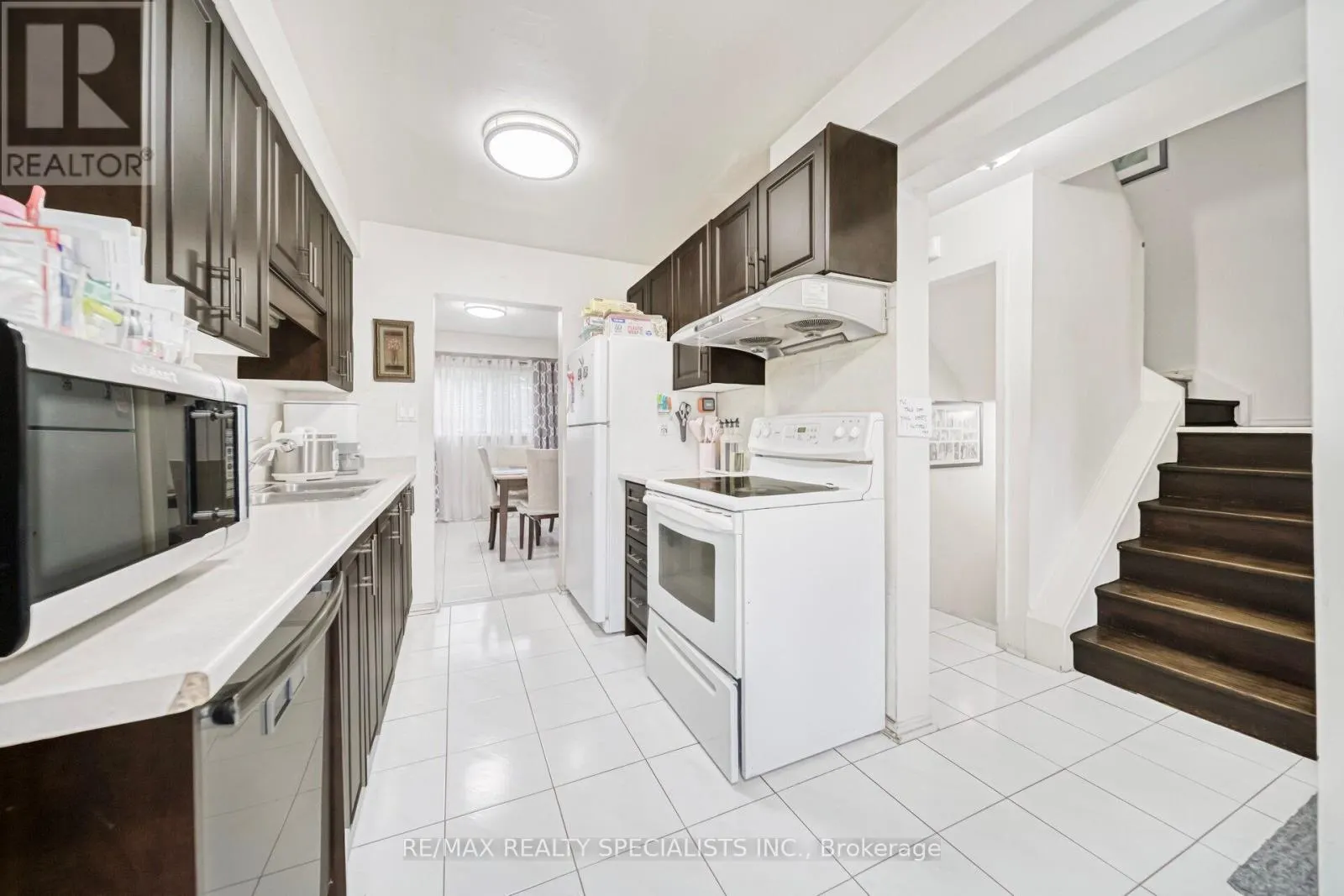 1 CRAIGLEIGH CRESCENT