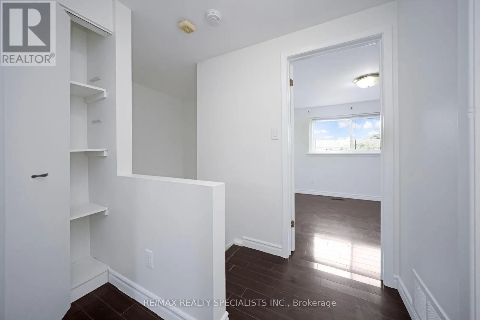 1 CRAIGLEIGH CRESCENT