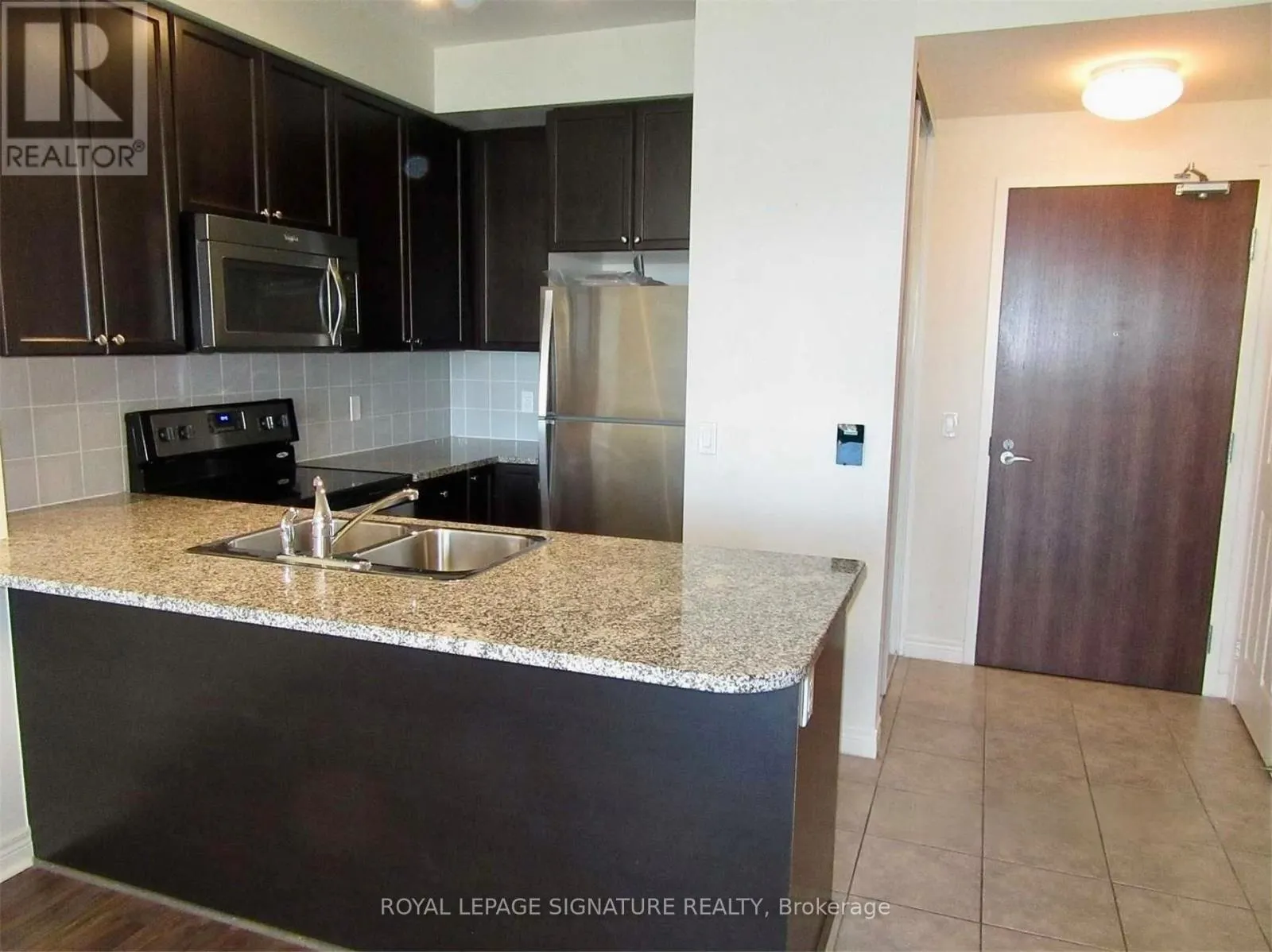 1210 - 339 RATHBURN ROAD W