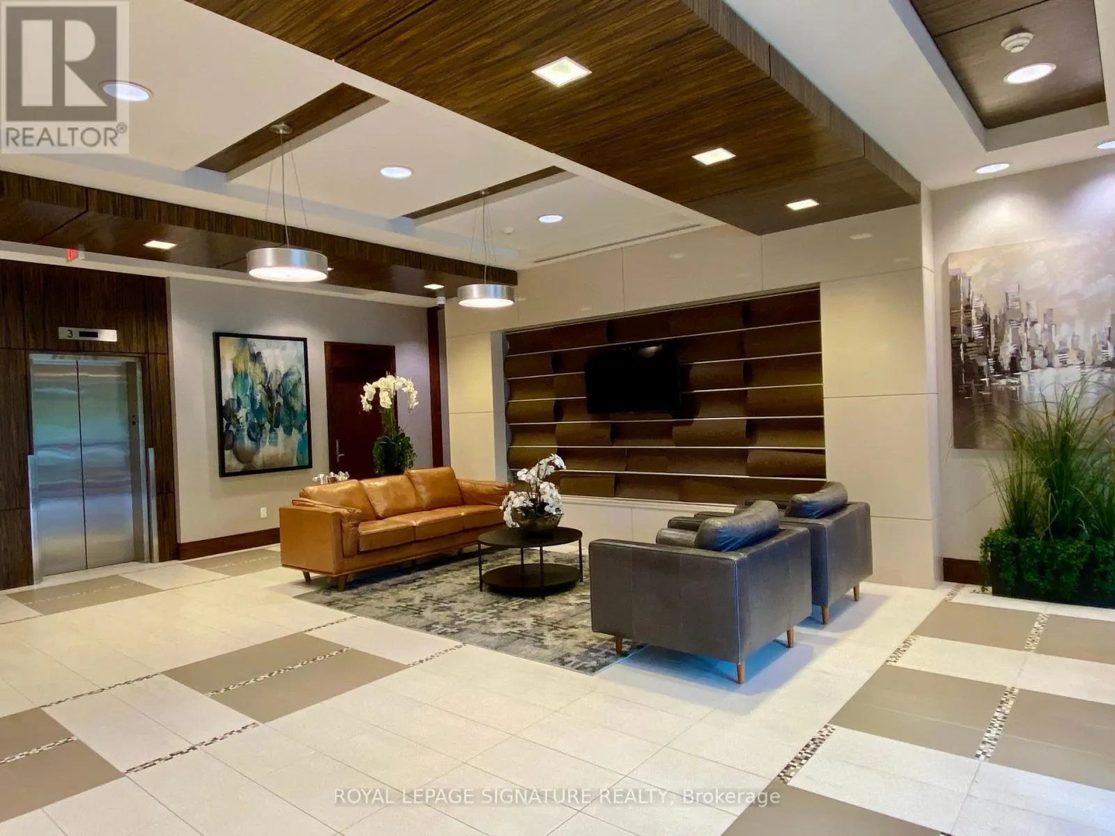 1210 - 339 RATHBURN ROAD W