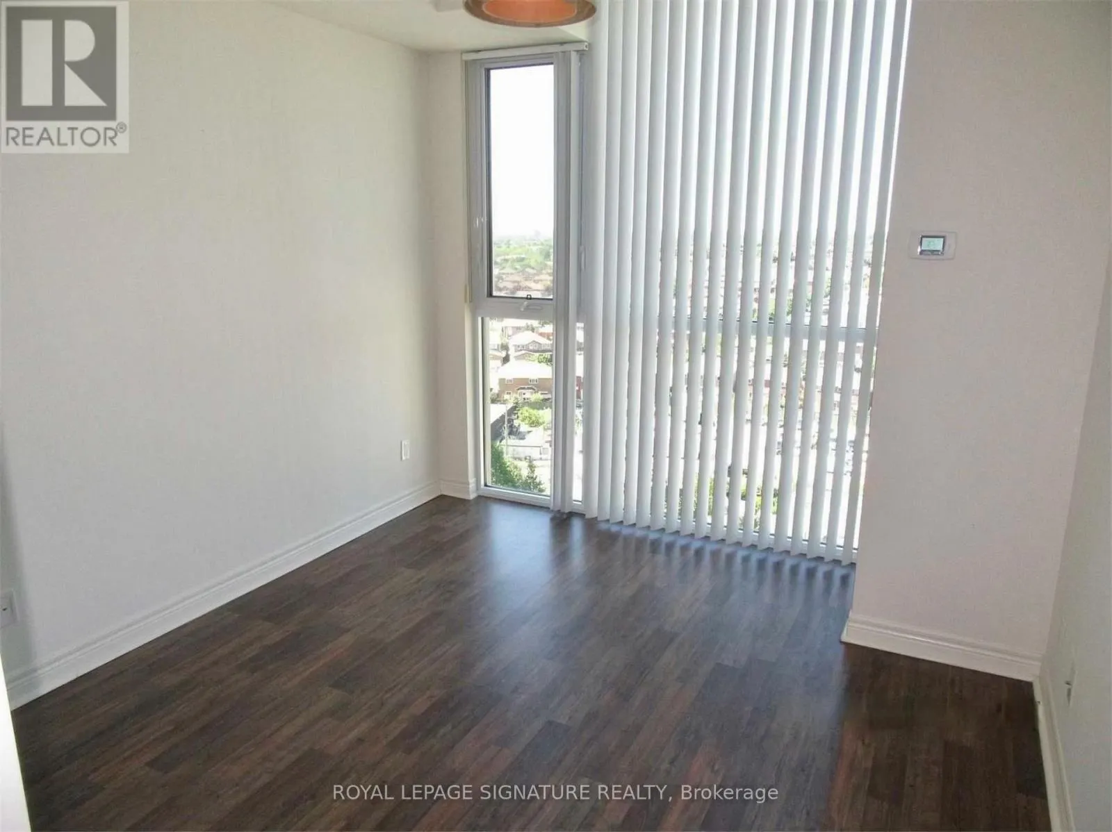 1210 - 339 RATHBURN ROAD W