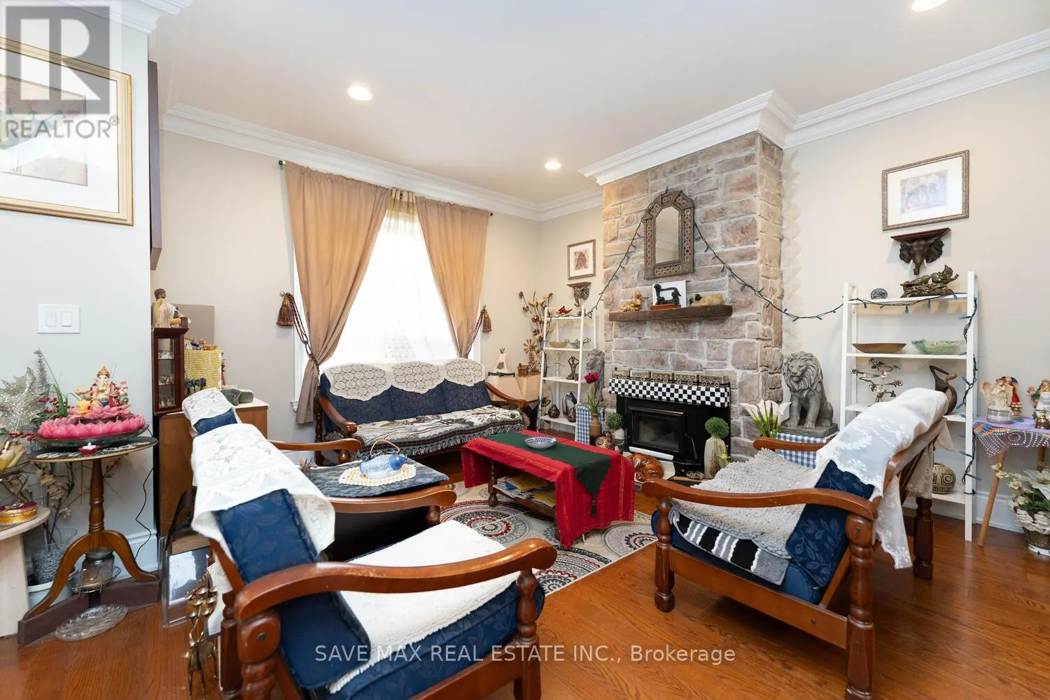 73 BUTTONWOOD AVENUE