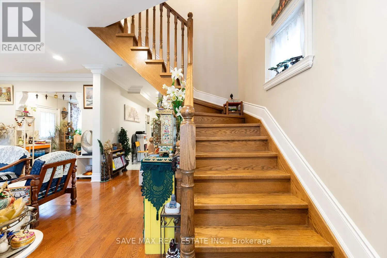 73 BUTTONWOOD AVENUE