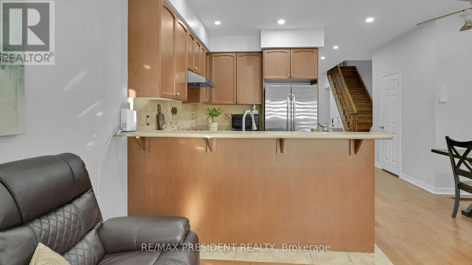 17 FRENCHPARK CIRCLE