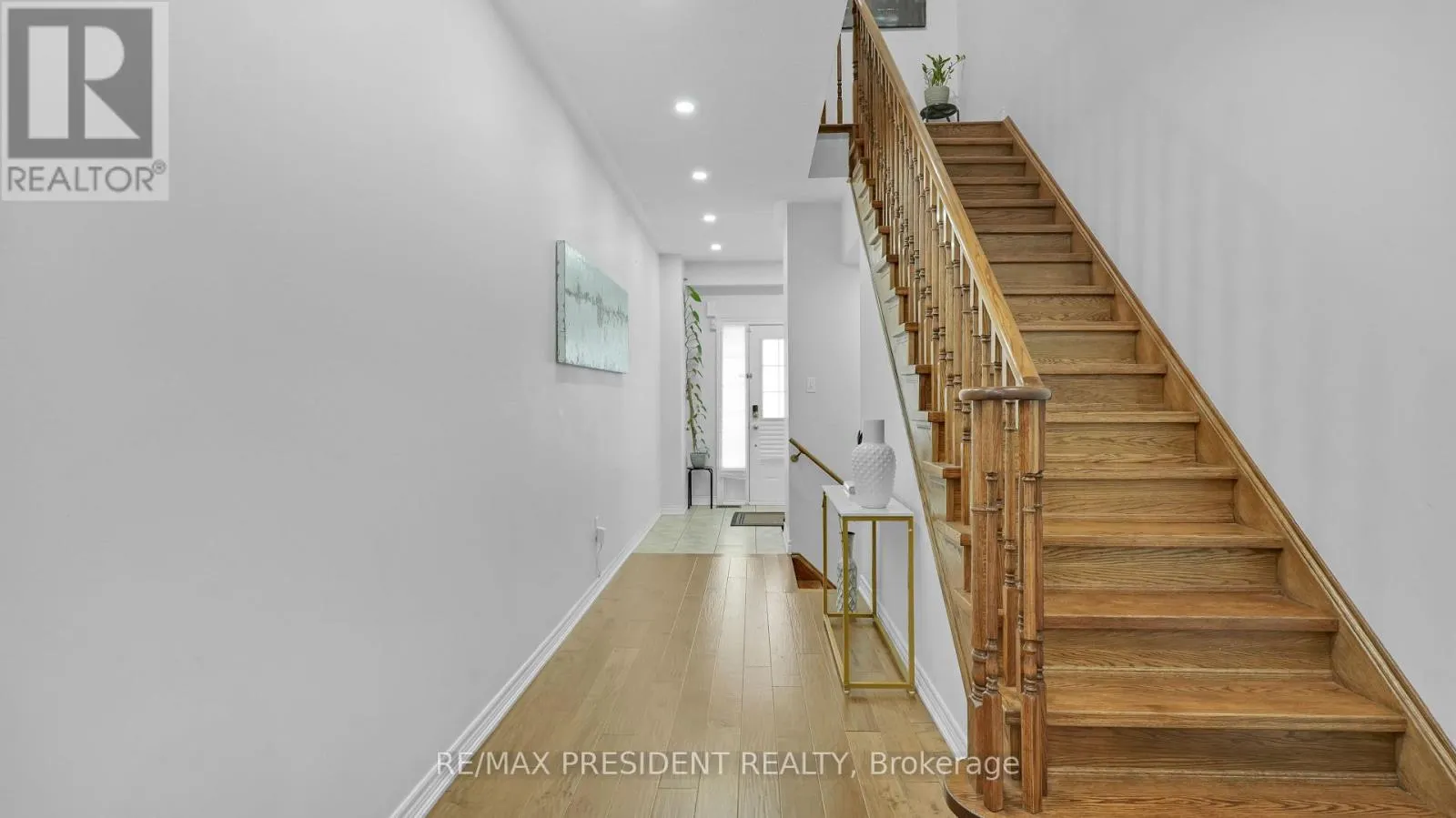 17 FRENCHPARK CIRCLE
