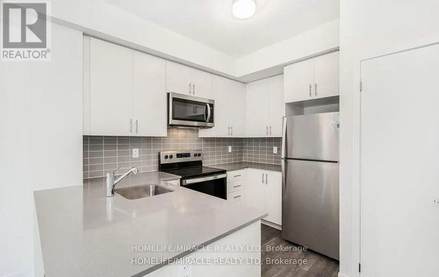 16 - 3415 RIDGEWAY DRIVE