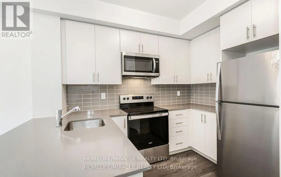 16 - 3415 RIDGEWAY DRIVE