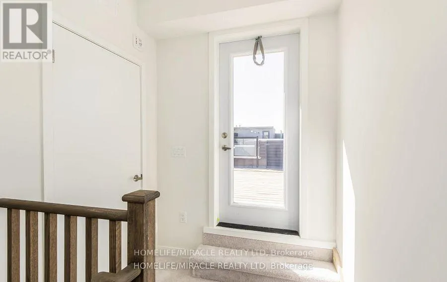 16 - 3415 RIDGEWAY DRIVE