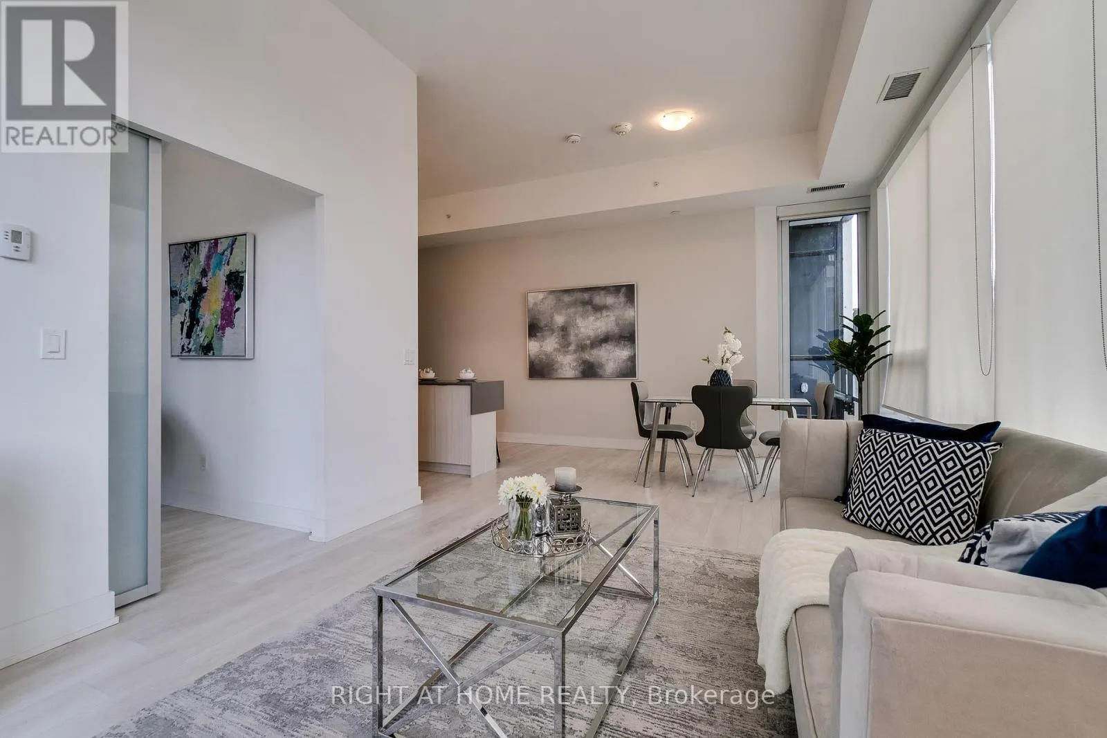 345 - 2485 TAUNTON ROAD