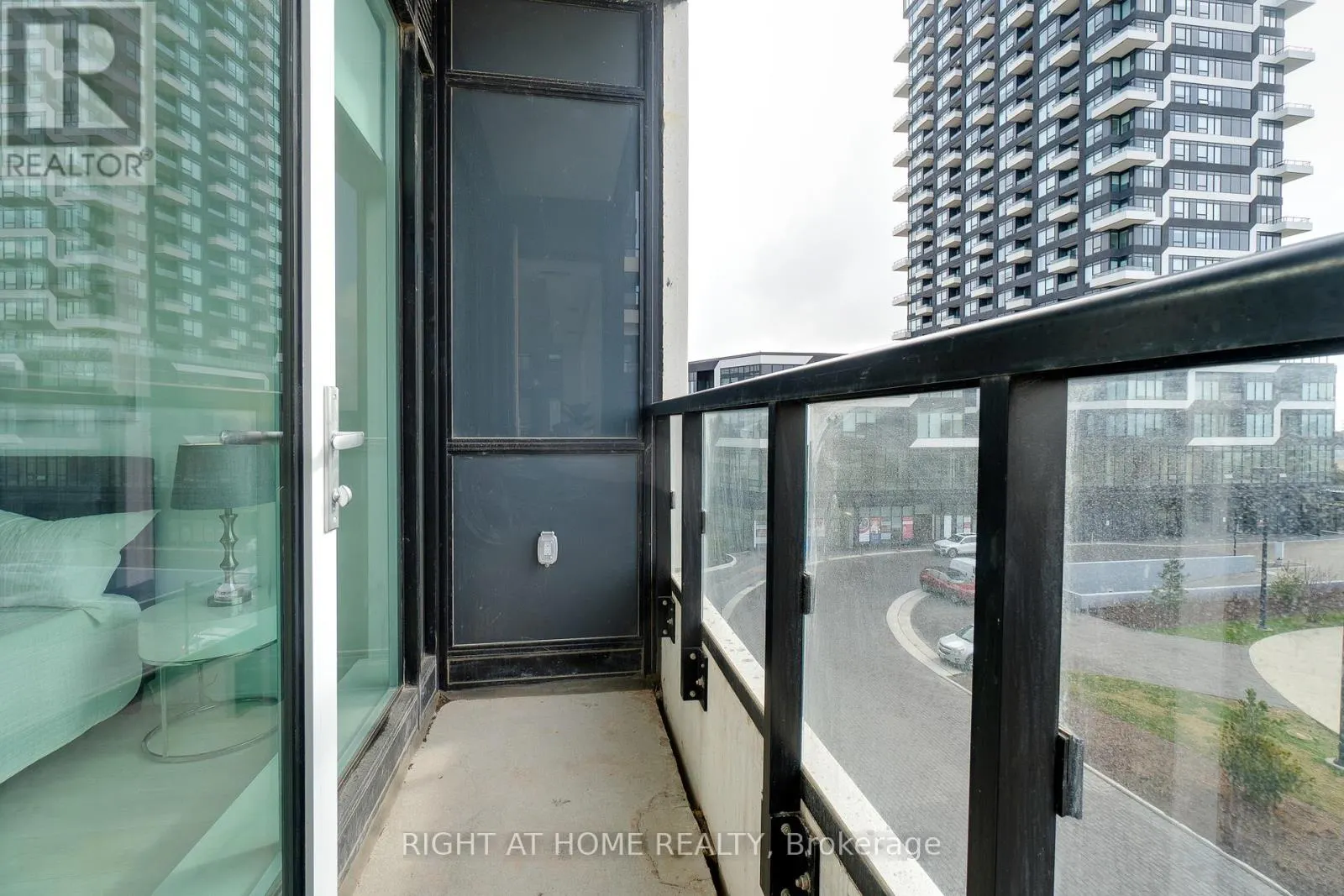 345 - 2485 TAUNTON ROAD