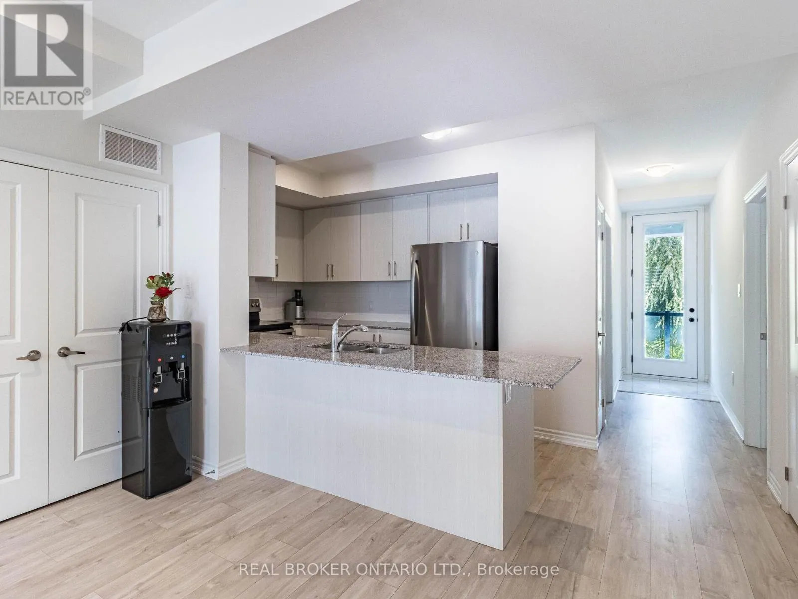 45 - 45 KNOTSBERRY CIRCLE