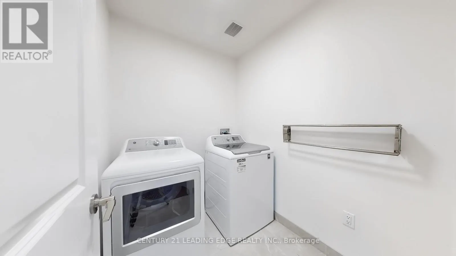 322 THIMBLEWEED COURT