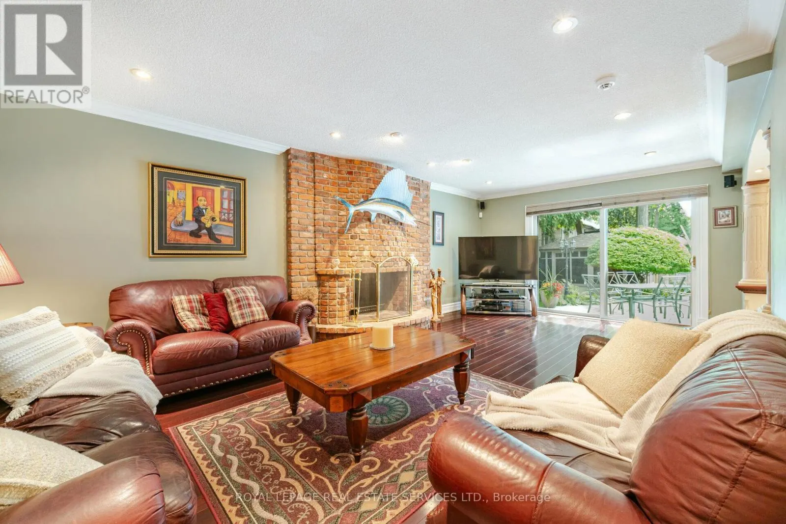 2130 AUTUMN BREEZE DRIVE N