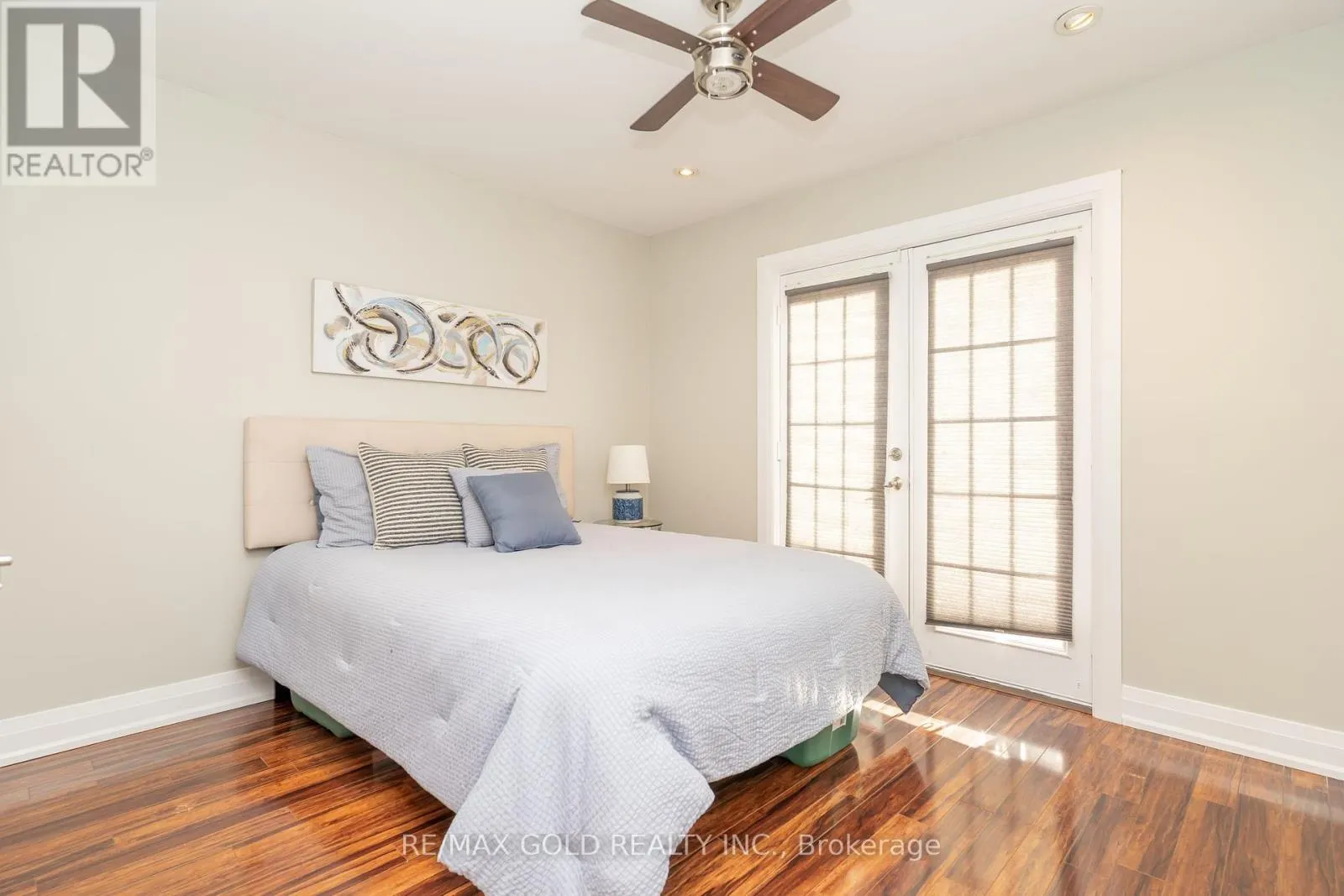 39 ASCOT AVENUE
