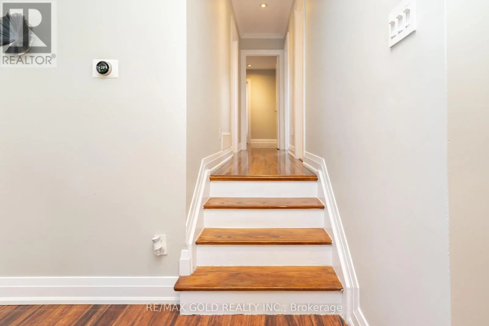 39 ASCOT AVENUE