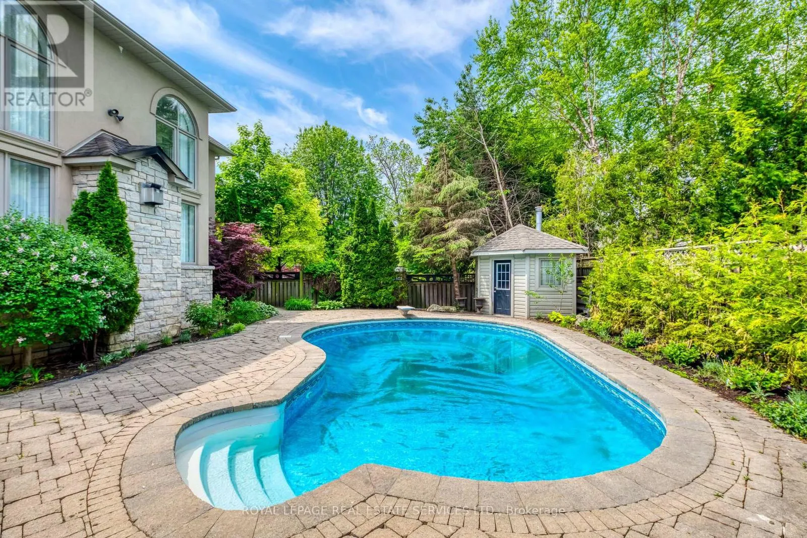 3341 LAKESHORE ROAD
