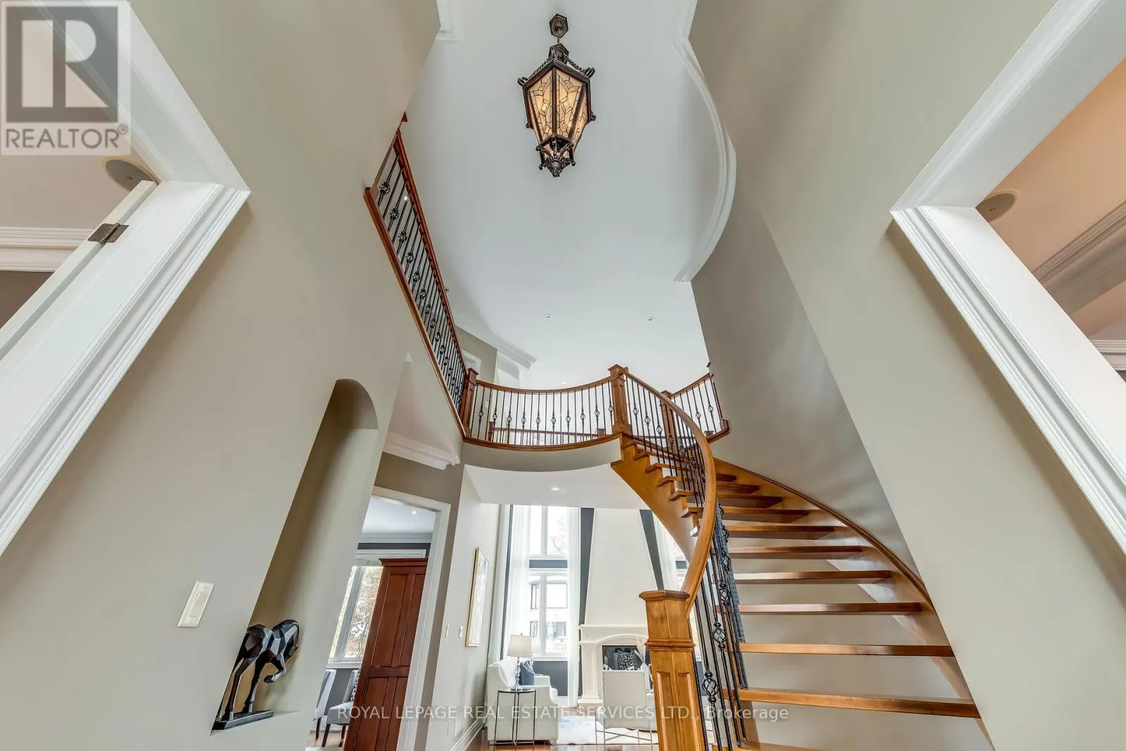 3341 LAKESHORE ROAD