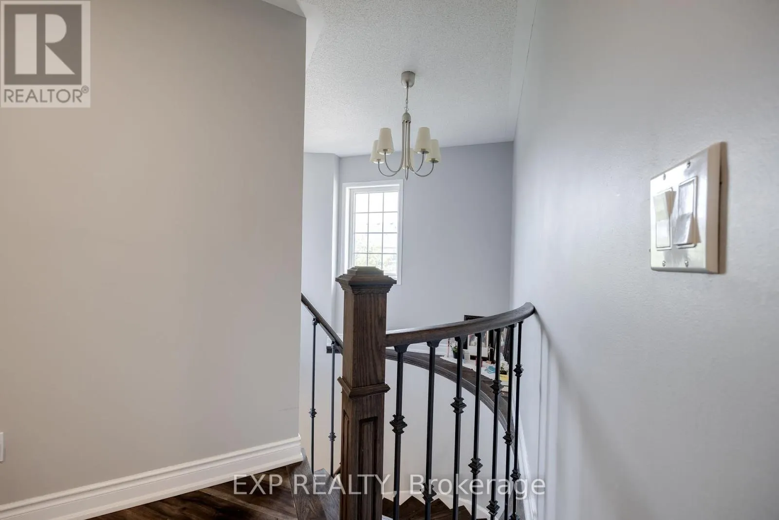 1015 BORDEN LANE