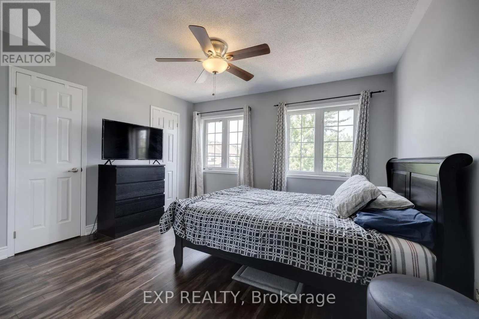 1015 BORDEN LANE